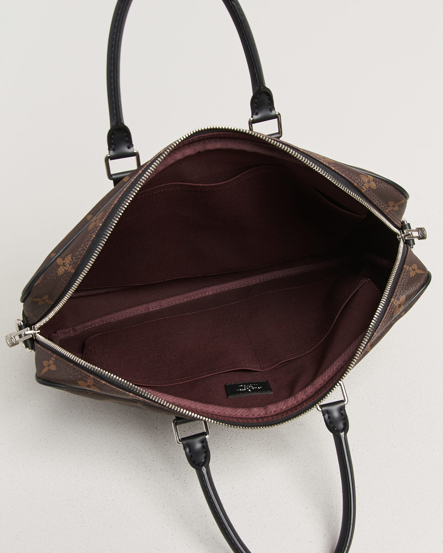 Herre | Pre-Owned & Vintage Bags | Louis Vuitton Pre-Owned | Porte-Documents Voyage Briefcase Monogram Macassar