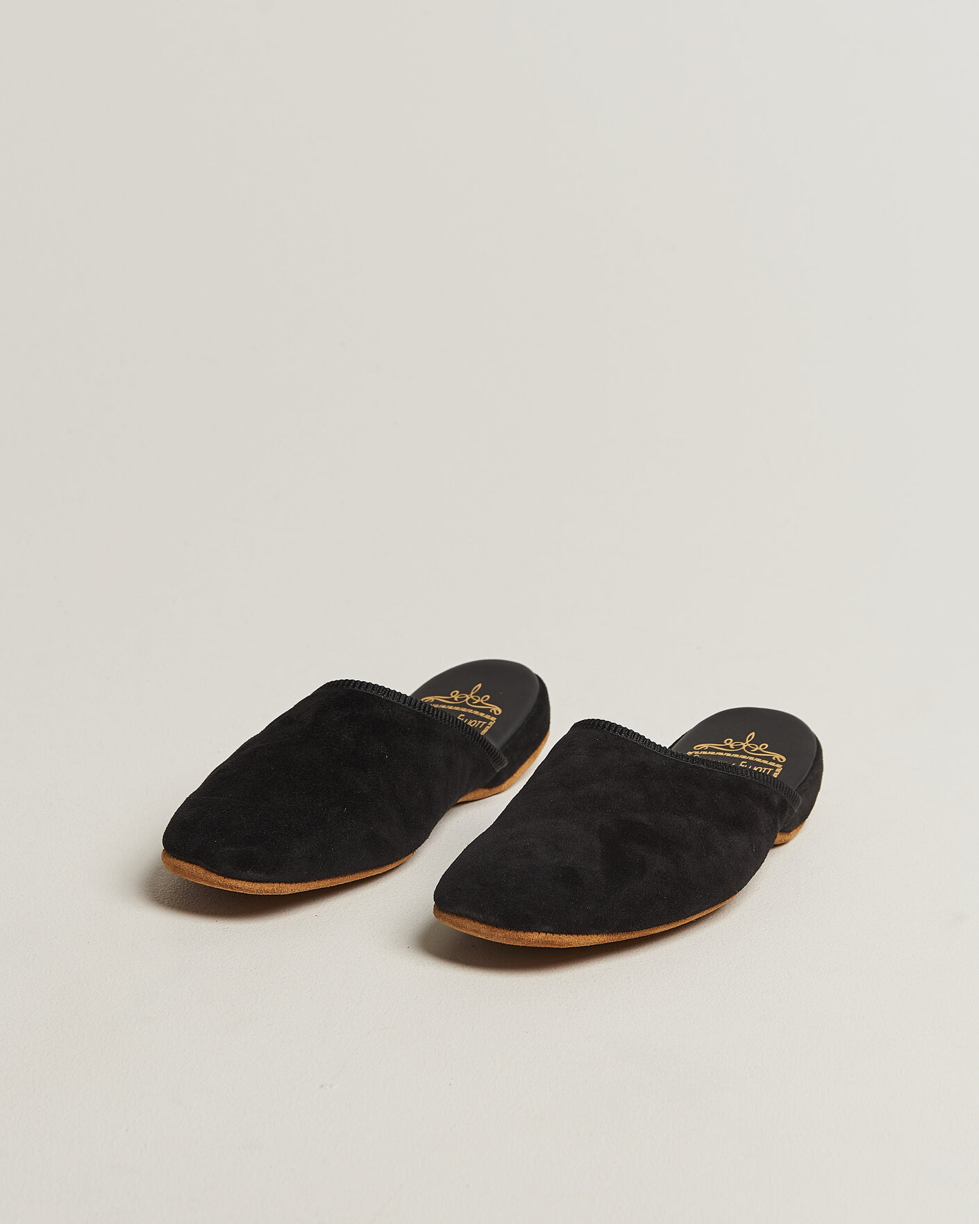 Herre | Sandaler og tøfler | Bowhill & Elliott | Mule Slipper Quilt Lining Black Suede