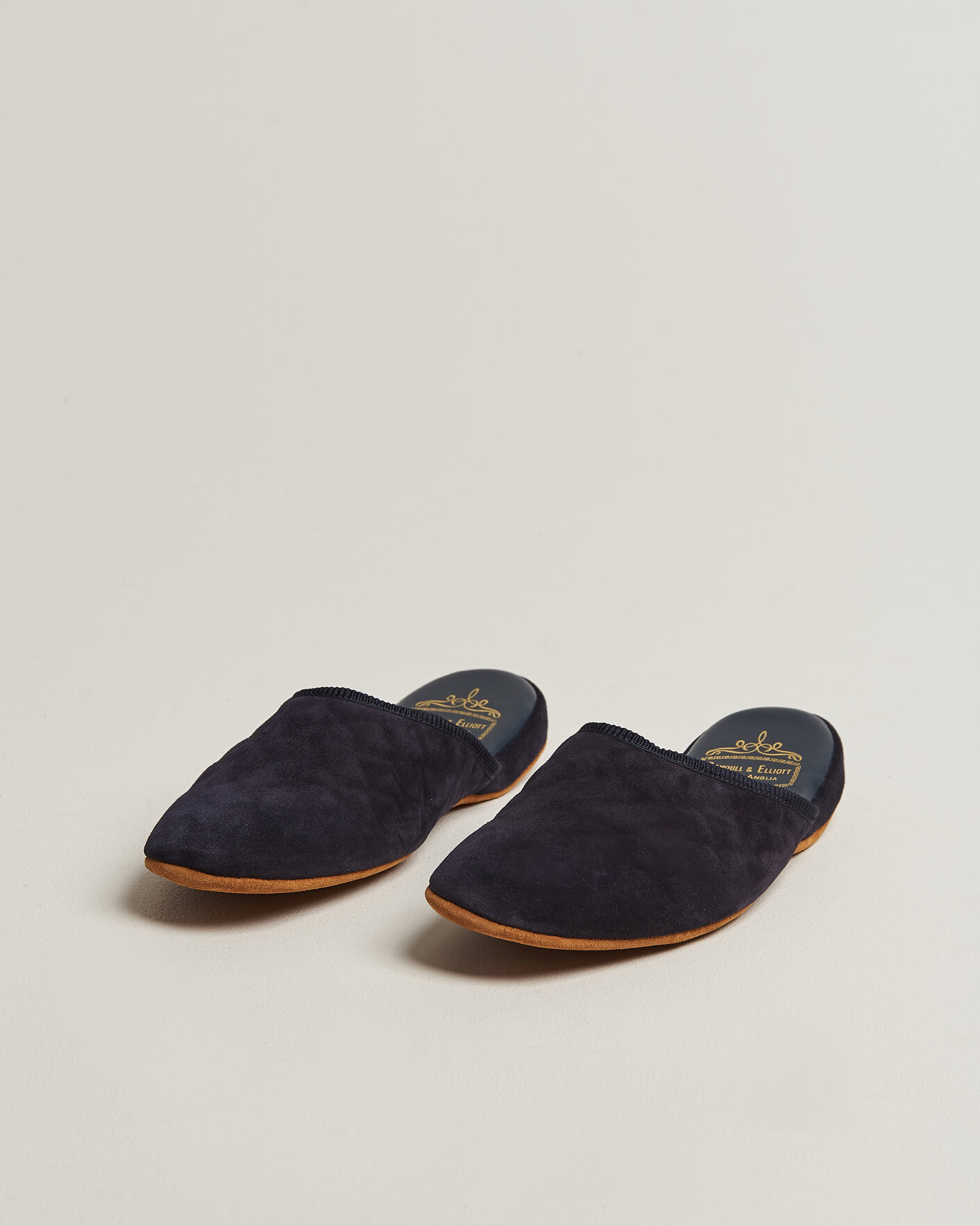 Herre | Sandaler og tøfler | Bowhill & Elliott | Mule Slipper Quilt Lining Navy Suede