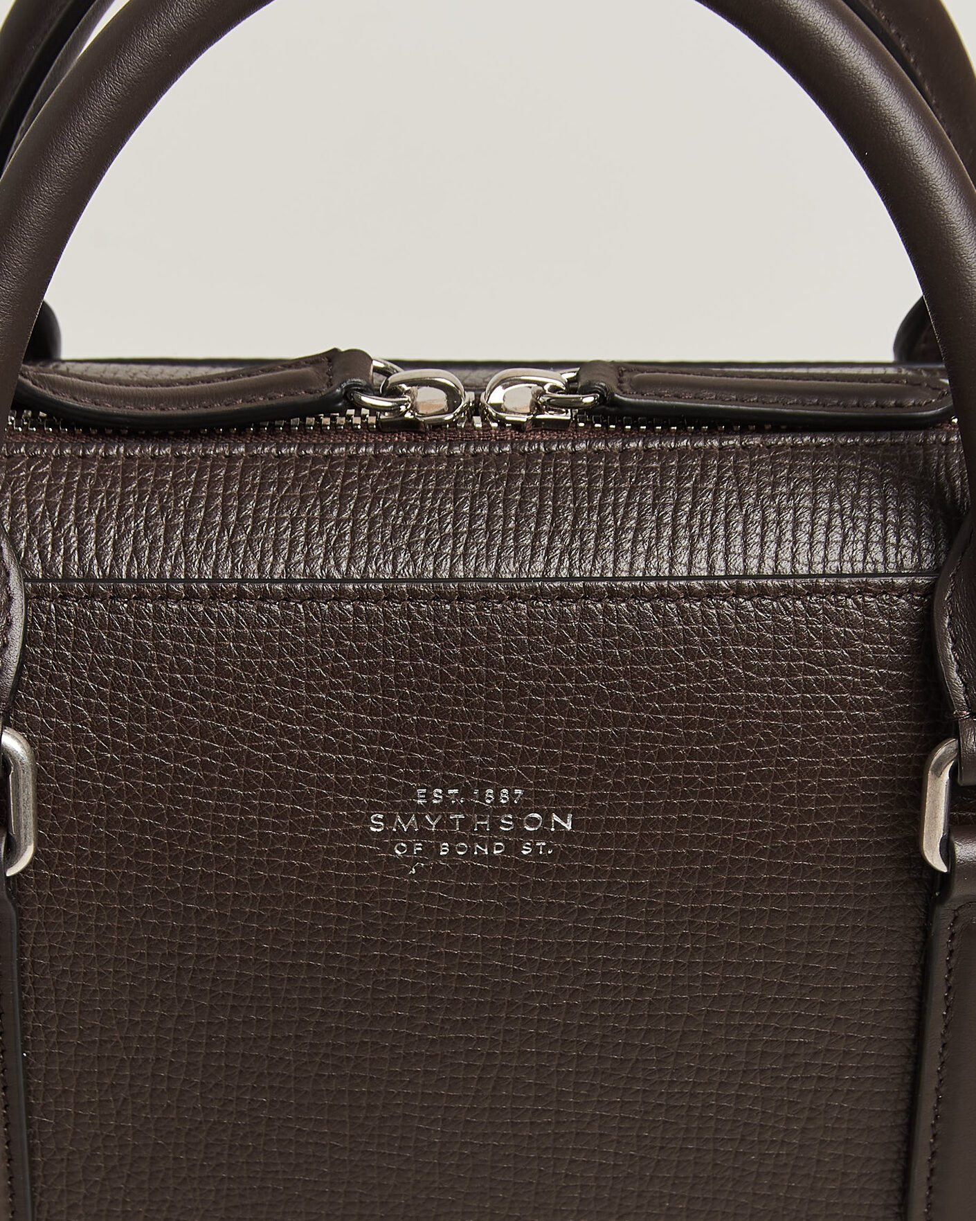 Herre | Vesker | Smythson | Ludlow Slim Briefcase With Zip Front Dark Brown
