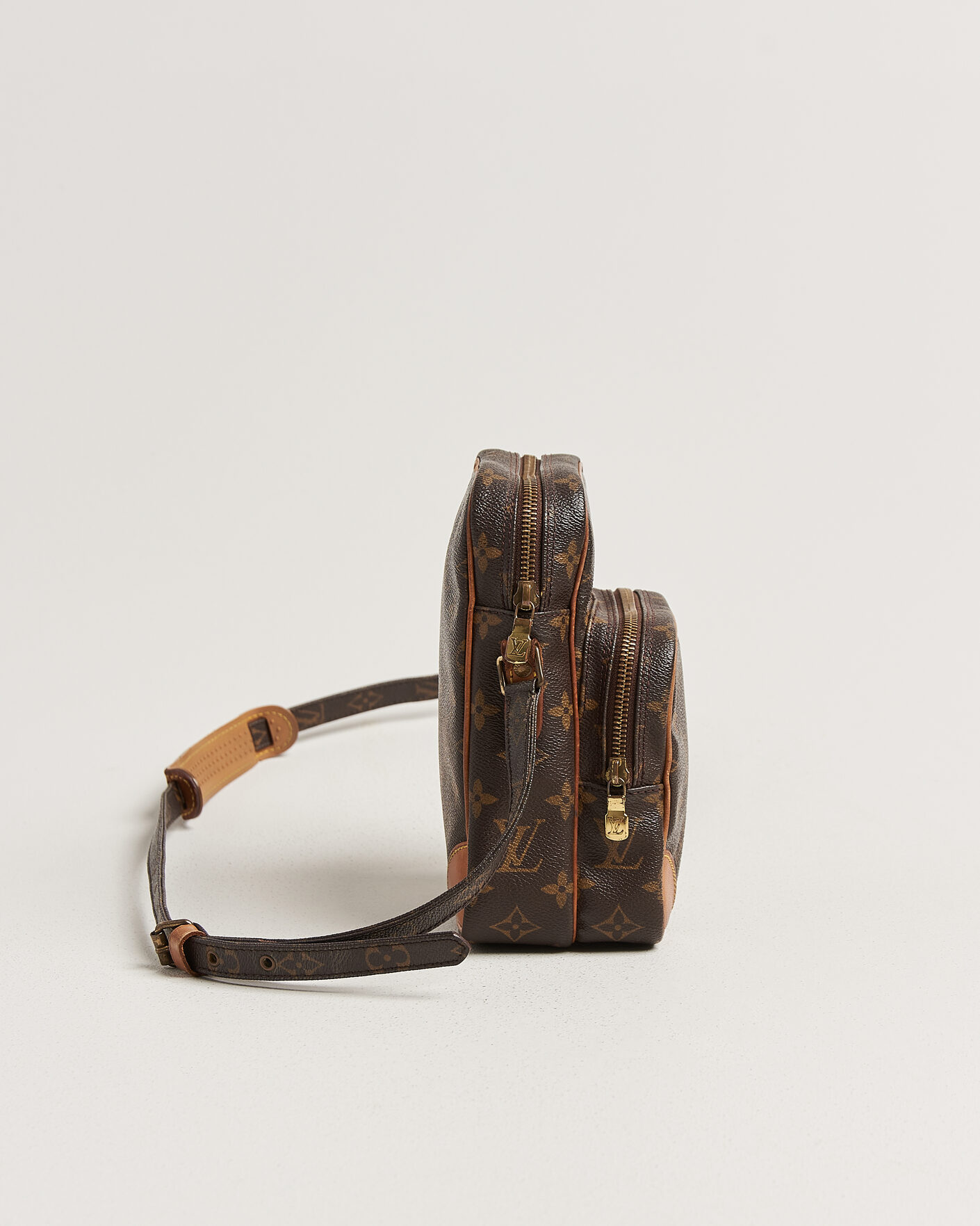 Herre | Pre-Owned & Vintage Bags | Louis Vuitton Pre-Owned | Amazon Bag Monogram