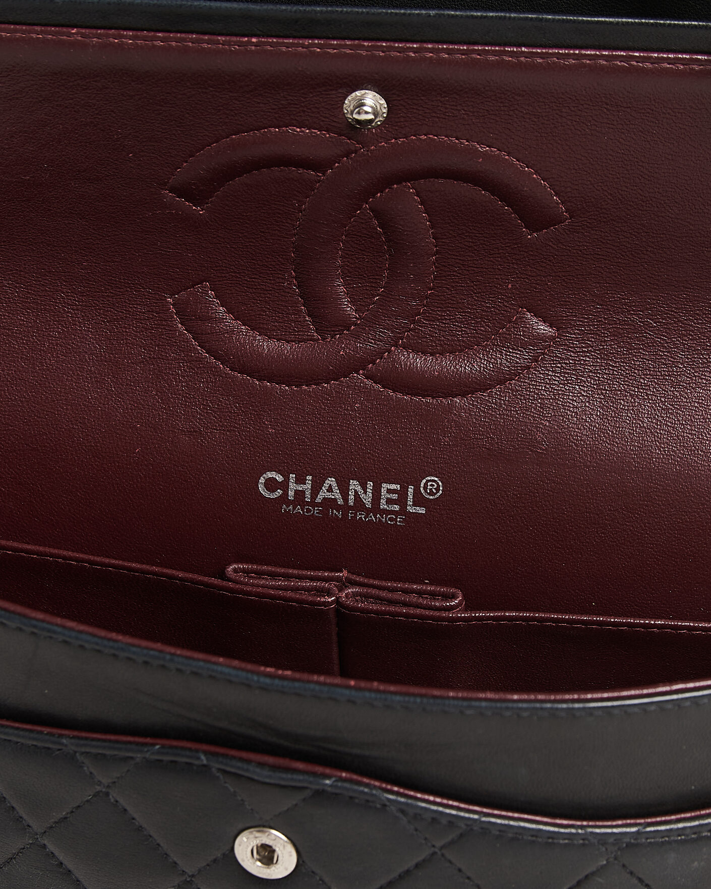 Herre | Pre-Owned & Vintage Bags | Chanel Pre-Owned | Classic Medium Double Flap Bag Lambskin Black