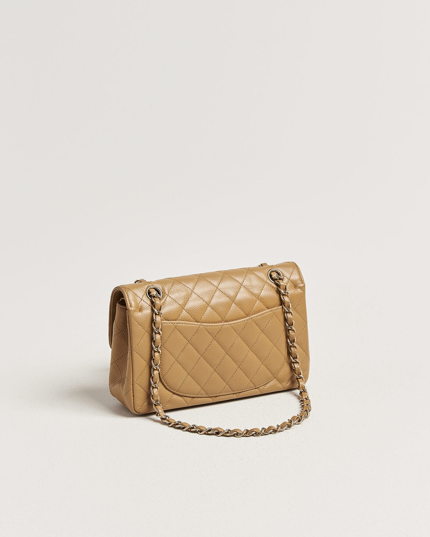 Herre | Pre-Owned & Vintage Bags | Chanel Pre-Owned | Classic Small Double Flap Bag Caviar Leather Beige