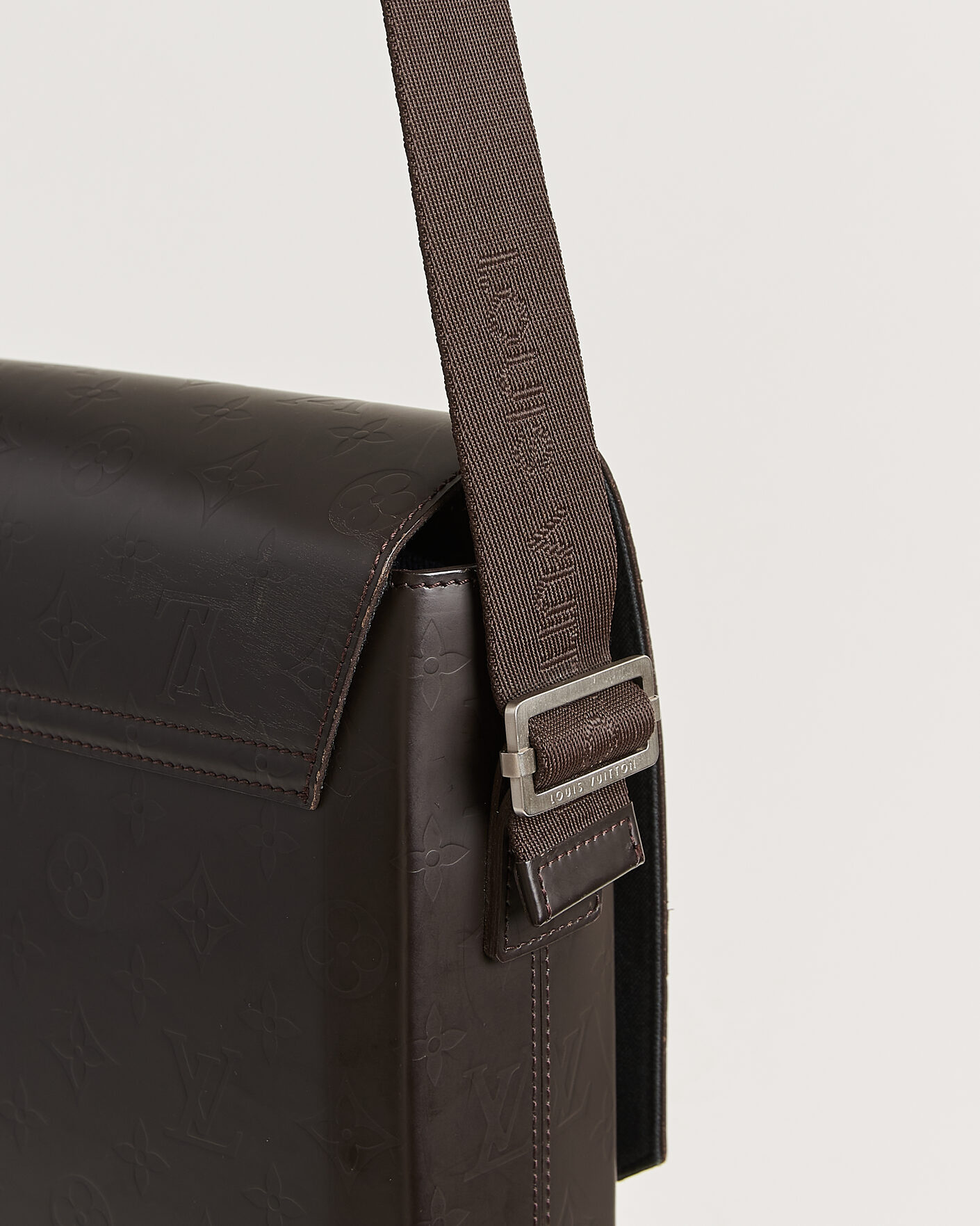 Herre | Pre-Owned & Vintage Bags | Louis Vuitton Pre-Owned | Messenger Bag Monogram Glace Bobby Brown