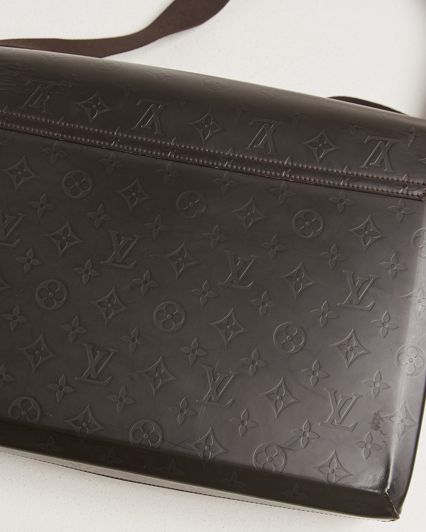 Herre | Pre-Owned & Vintage Bags | Louis Vuitton Pre-Owned | Messenger Bag Monogram Glace Bobby Brown