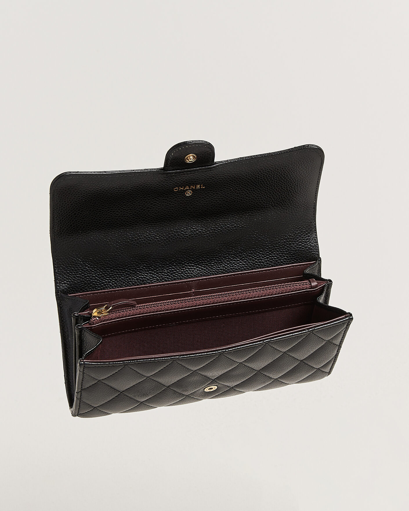 Herre | Pre-Owned & Vintage Bags | Chanel Pre-Owned | Classic  Long Flap Wallet Caviar Leather Black