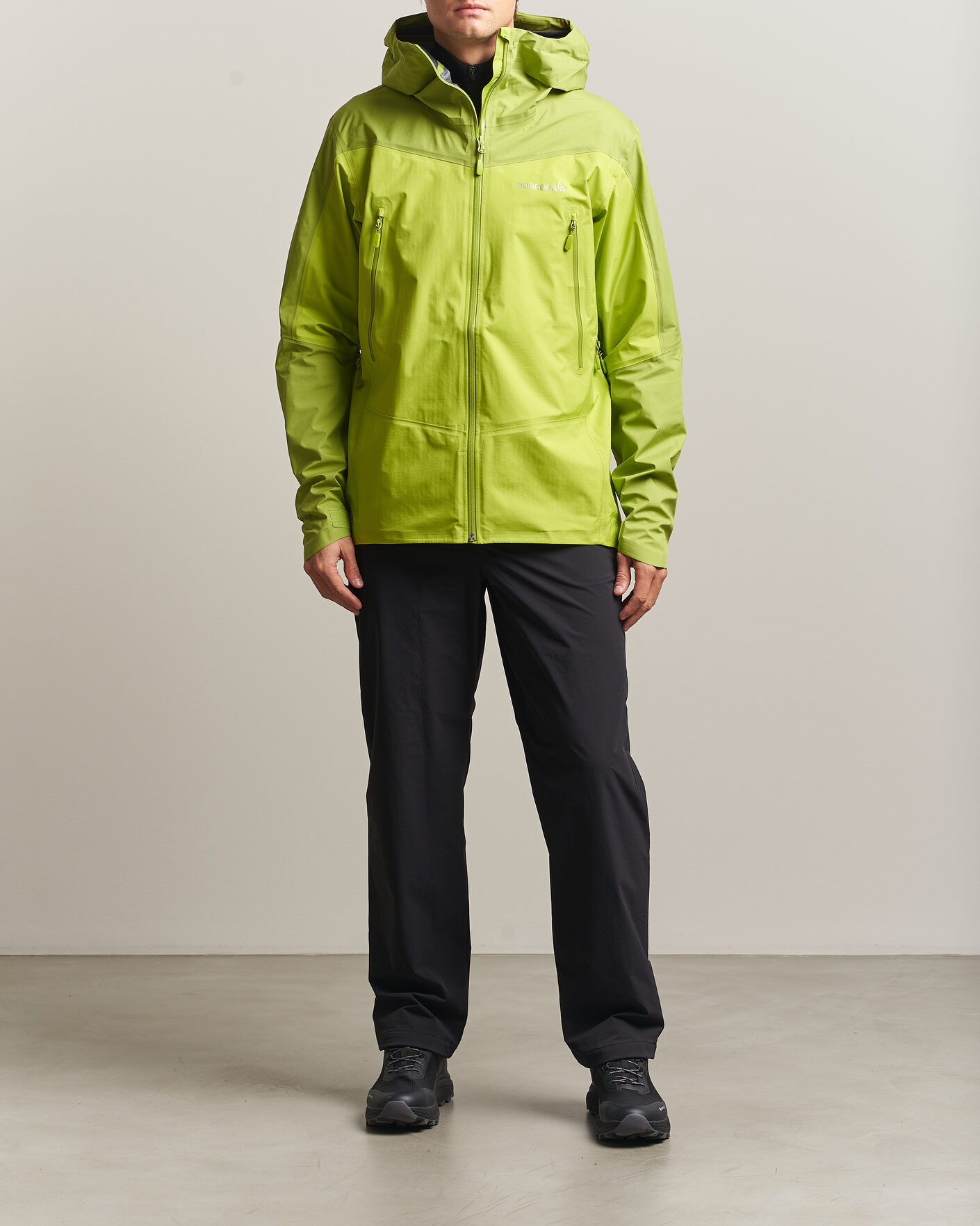 Herre | Jakker | Norrøna | Falketind GORE-TEX Jacket Tender Shoots