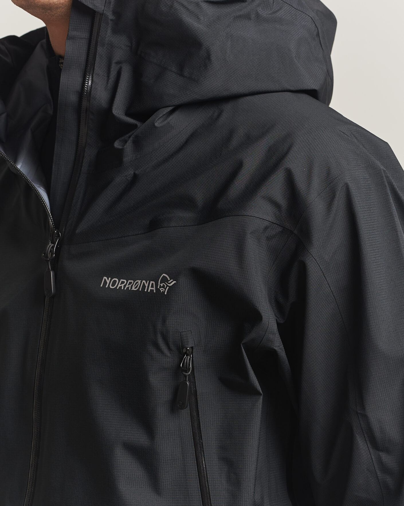 Herre | Jakker | Norrøna | Falketind GORE-TEX Jacket Caviar Black