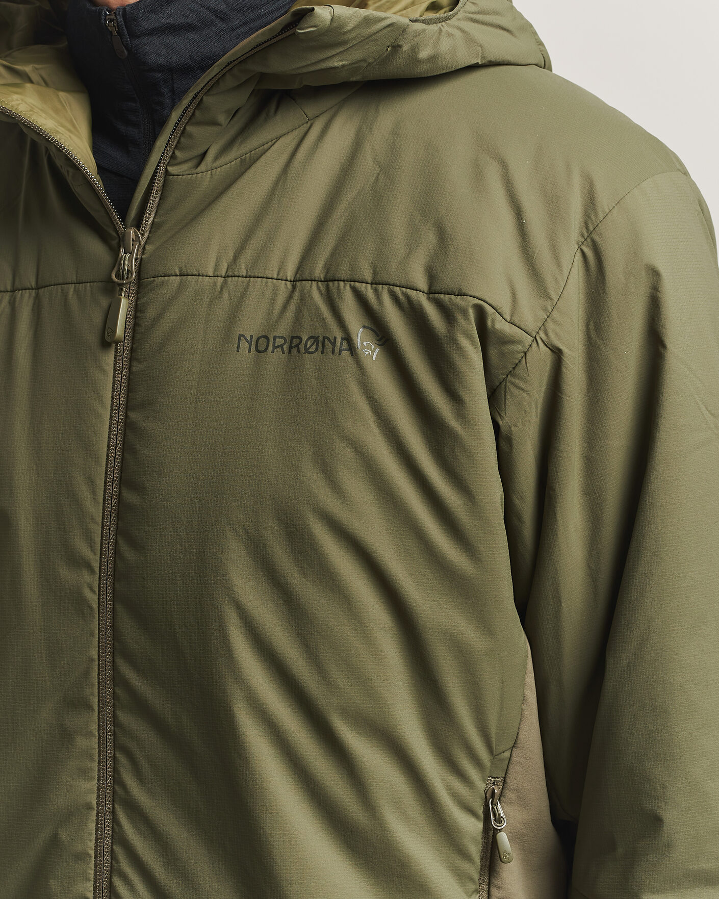 Herre | Jakker | Norrøna | Femund Thermo Zip Hood Olive Night
