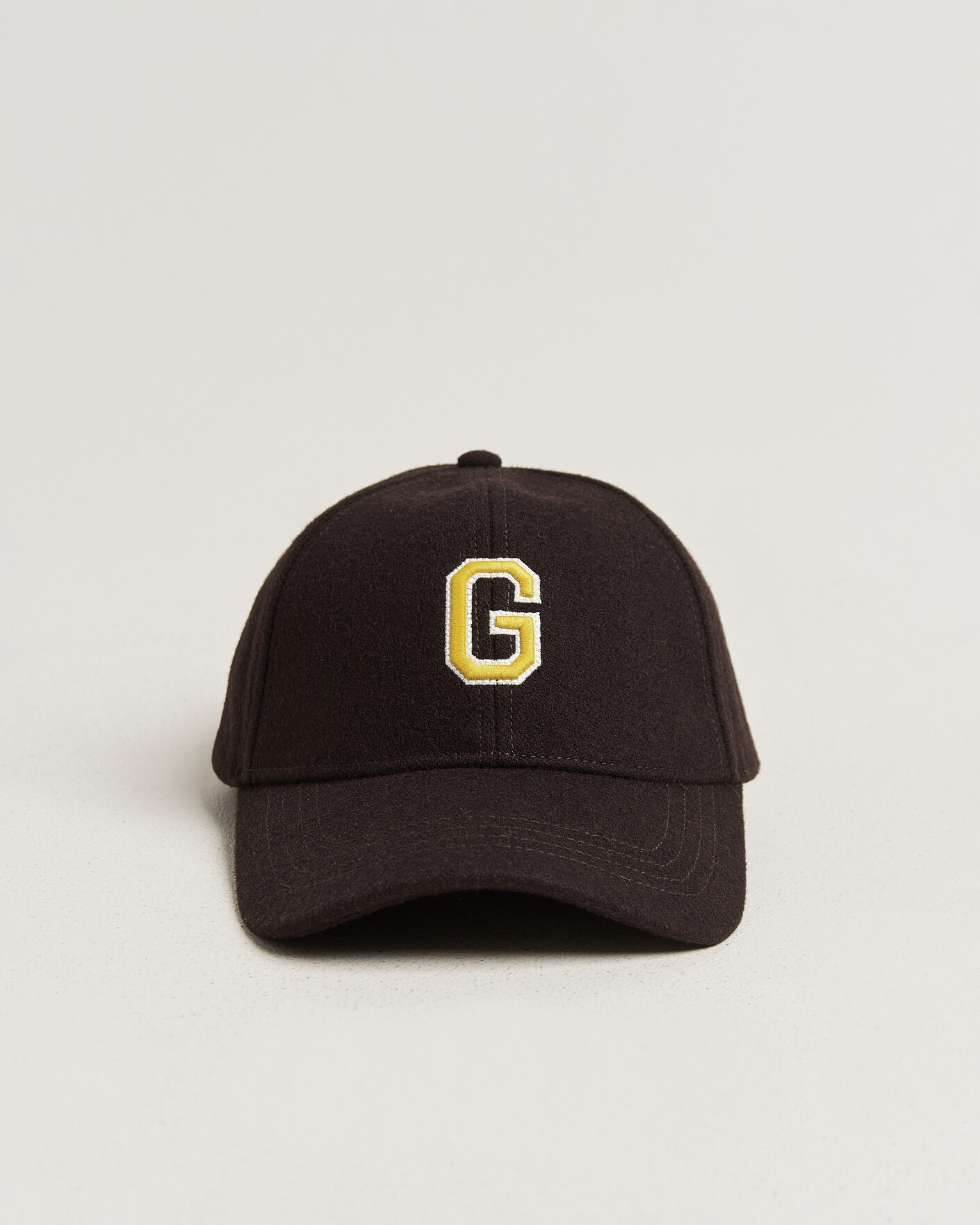 Herre | Hatter og capser | Gant | G Badge Wool Melton Cap Charred Wood Brown