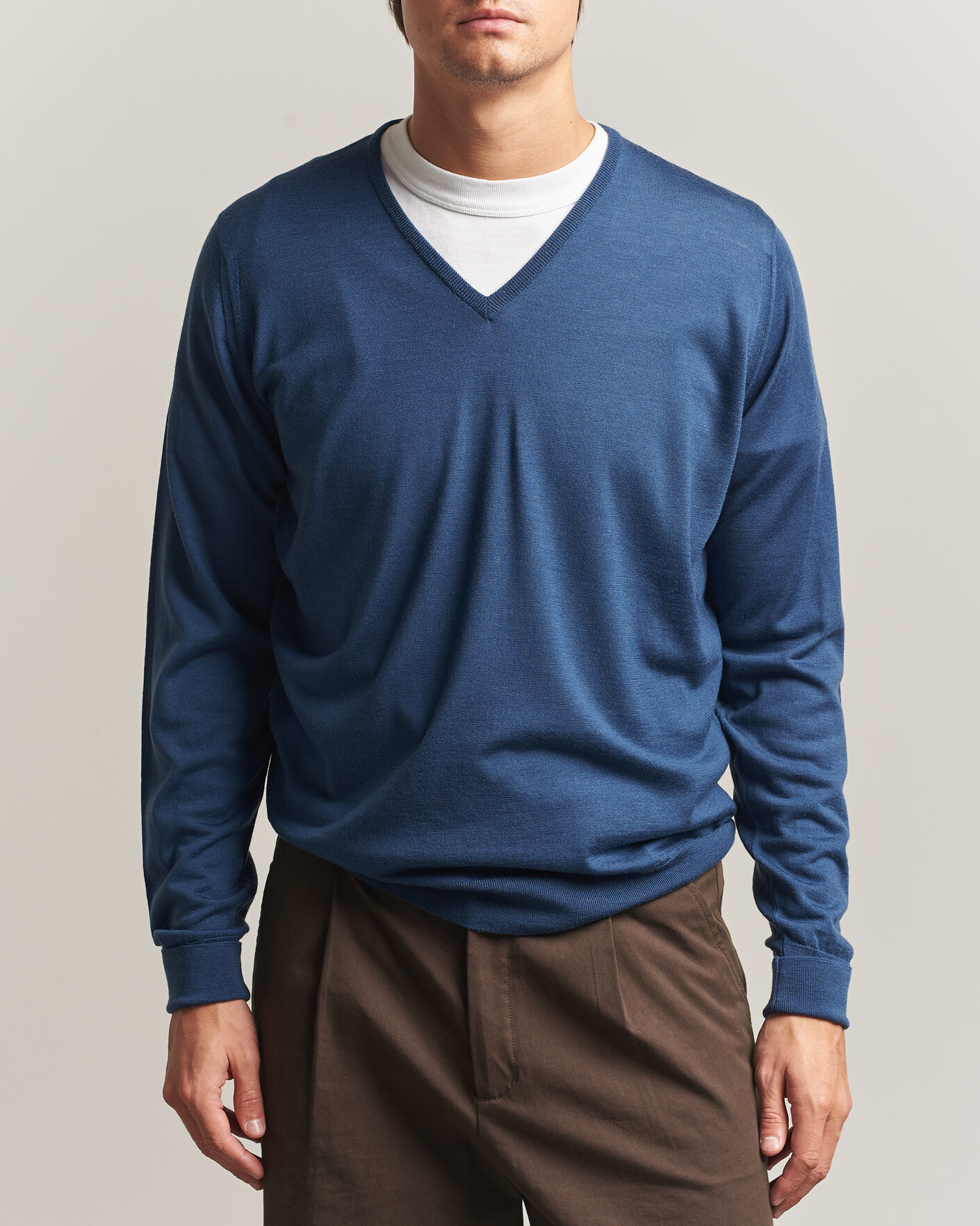 Herre | Gensere | John Smedley | Bobby Extra Fine Merino V-Neck Pullover Teal Firth