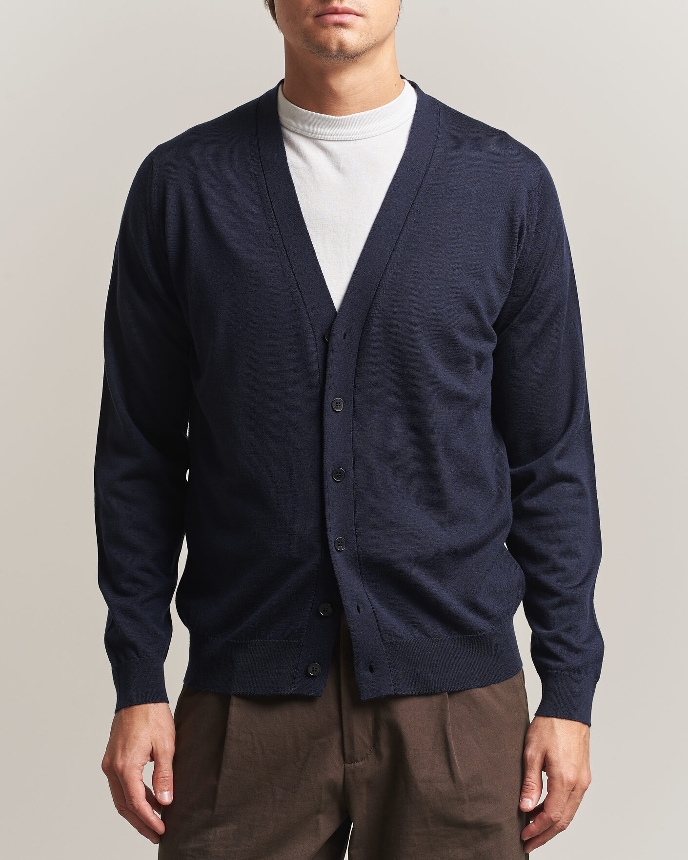 Herre | Gensere | John Smedley | Bradrick Extra Fine Merino Cardigan Midnight