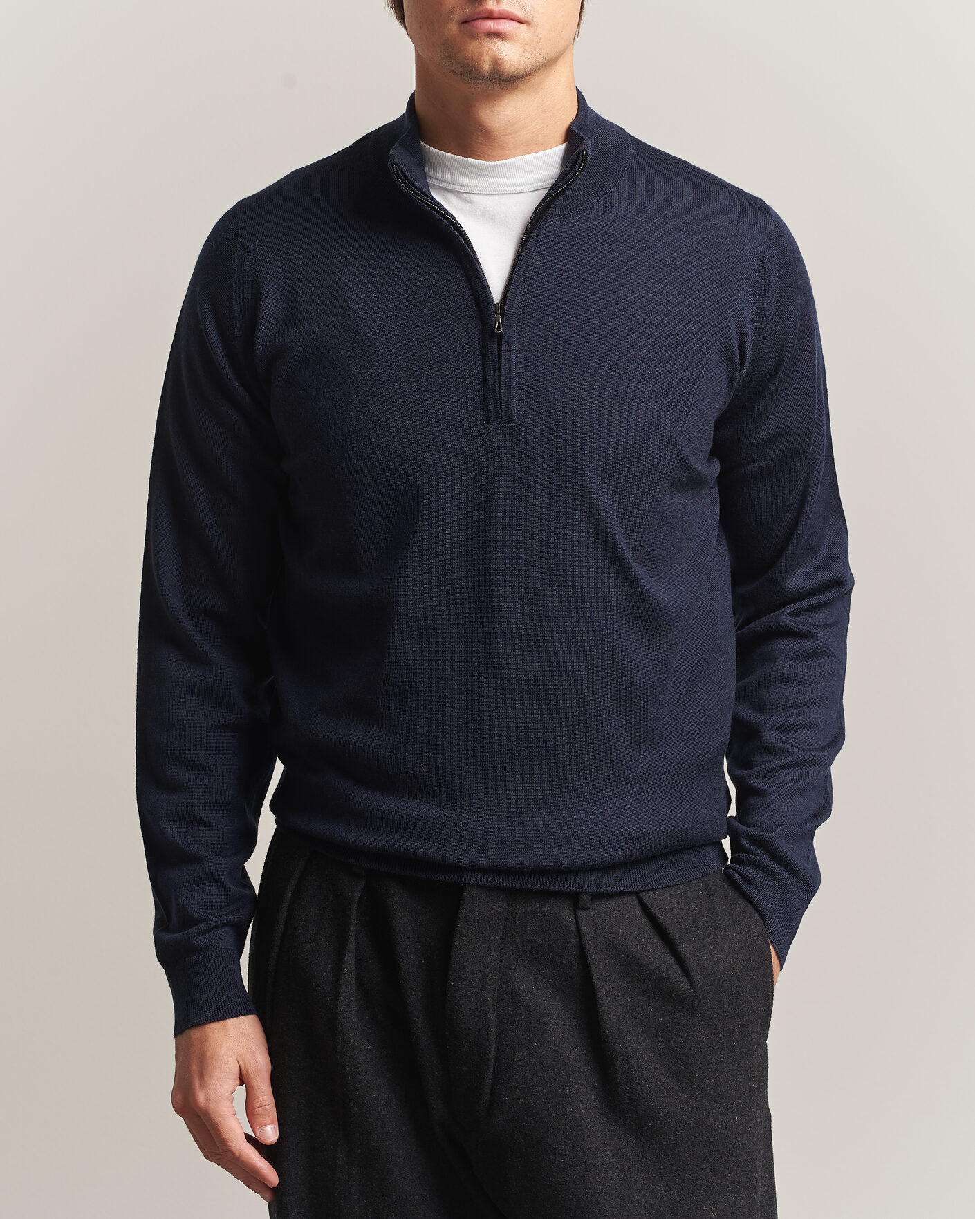 Herre | Gensere | John Smedley | Tapton Extra Fine Merino Half Zip Midnight