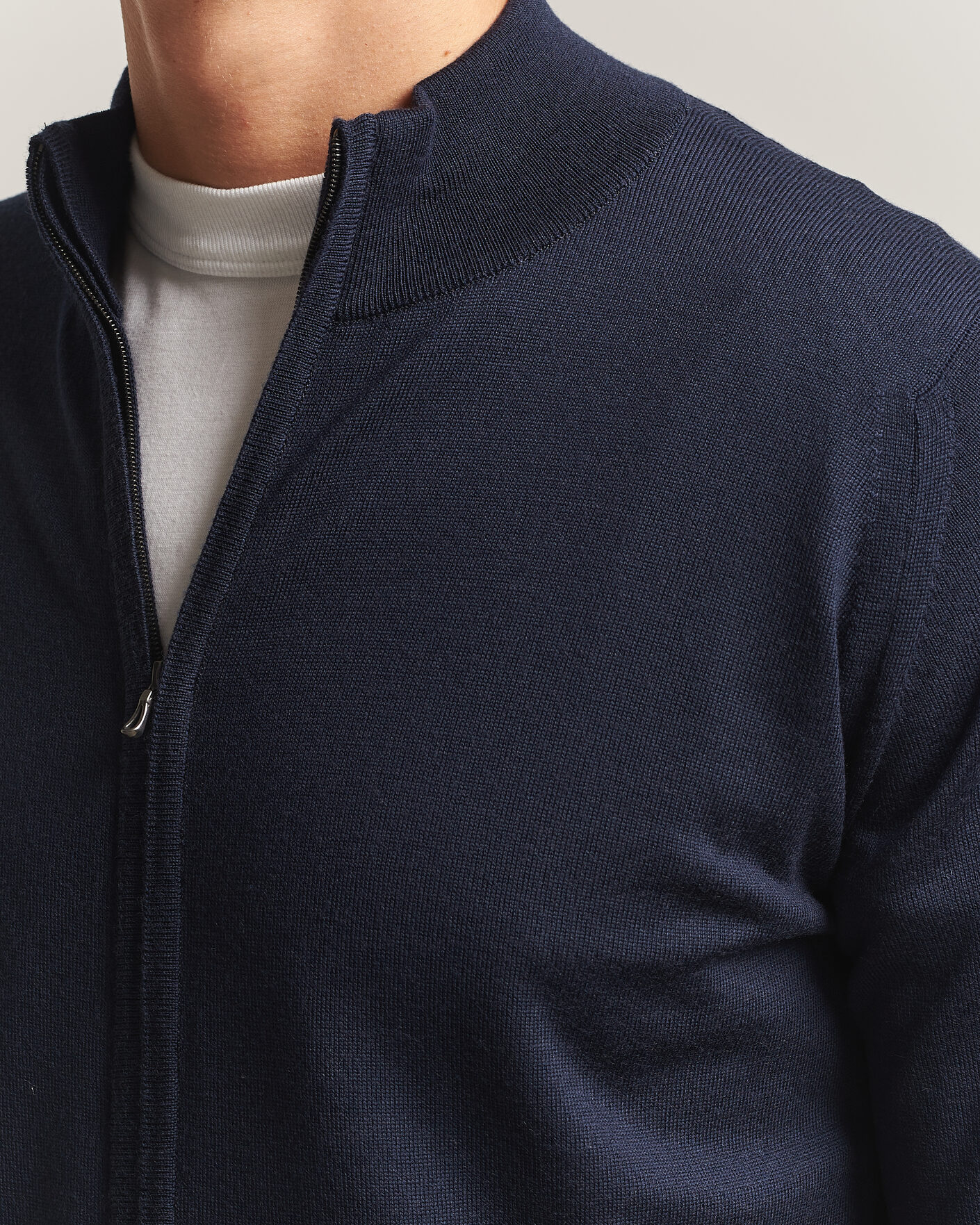 Herre | Gensere | John Smedley | Claygate Extra Fine Merino Full Zip Midnight