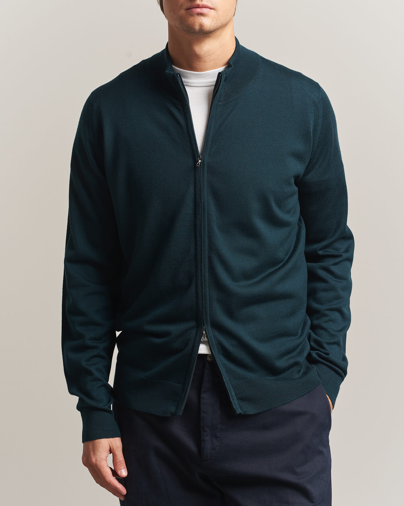 Herre | Gensere | John Smedley | Claygate Extra Fine Merino Full Zip Richardson Green