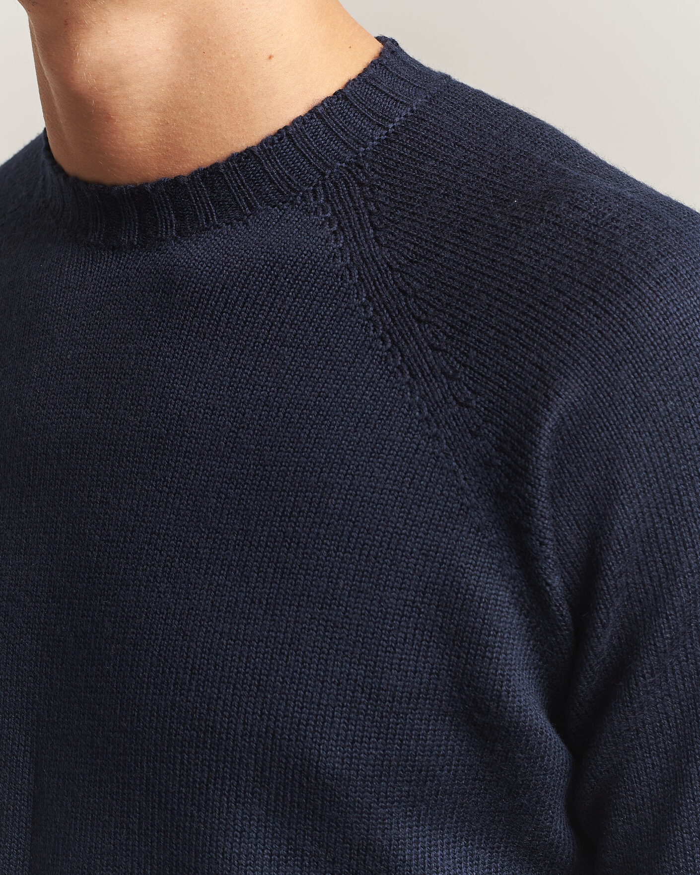 Herre | Gensere | John Smedley | Denver Extra Fine Merino Crew Neck Midnight
