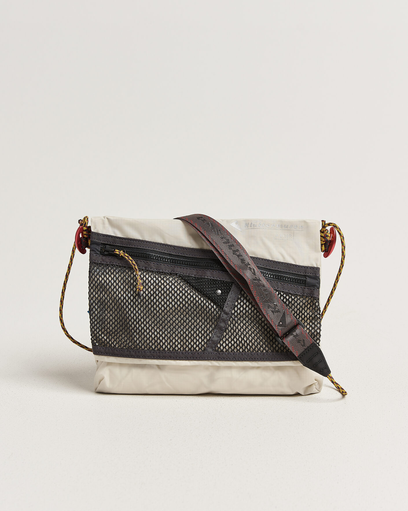 Herre | Vesker | Klättermusen | Algir Foldover Bag Putty Grey