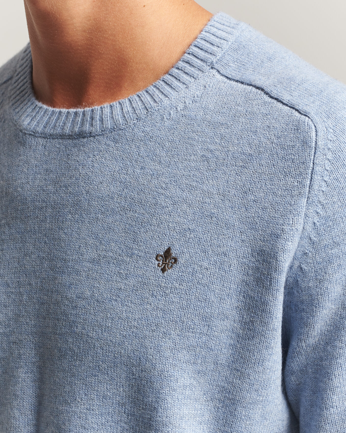 Herre | Gensere | Morris | Hertford Lambswool Crew Neck Blue