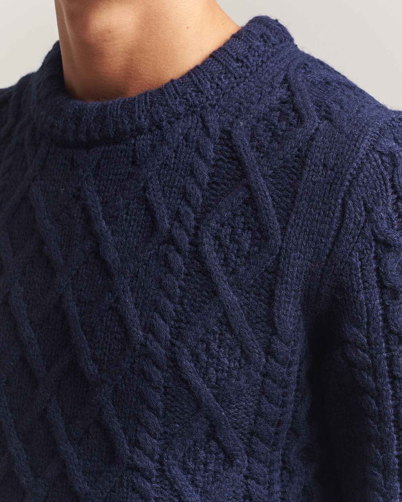 Herre | Gensere | Morris | Ramsey Cable Sweater Navy