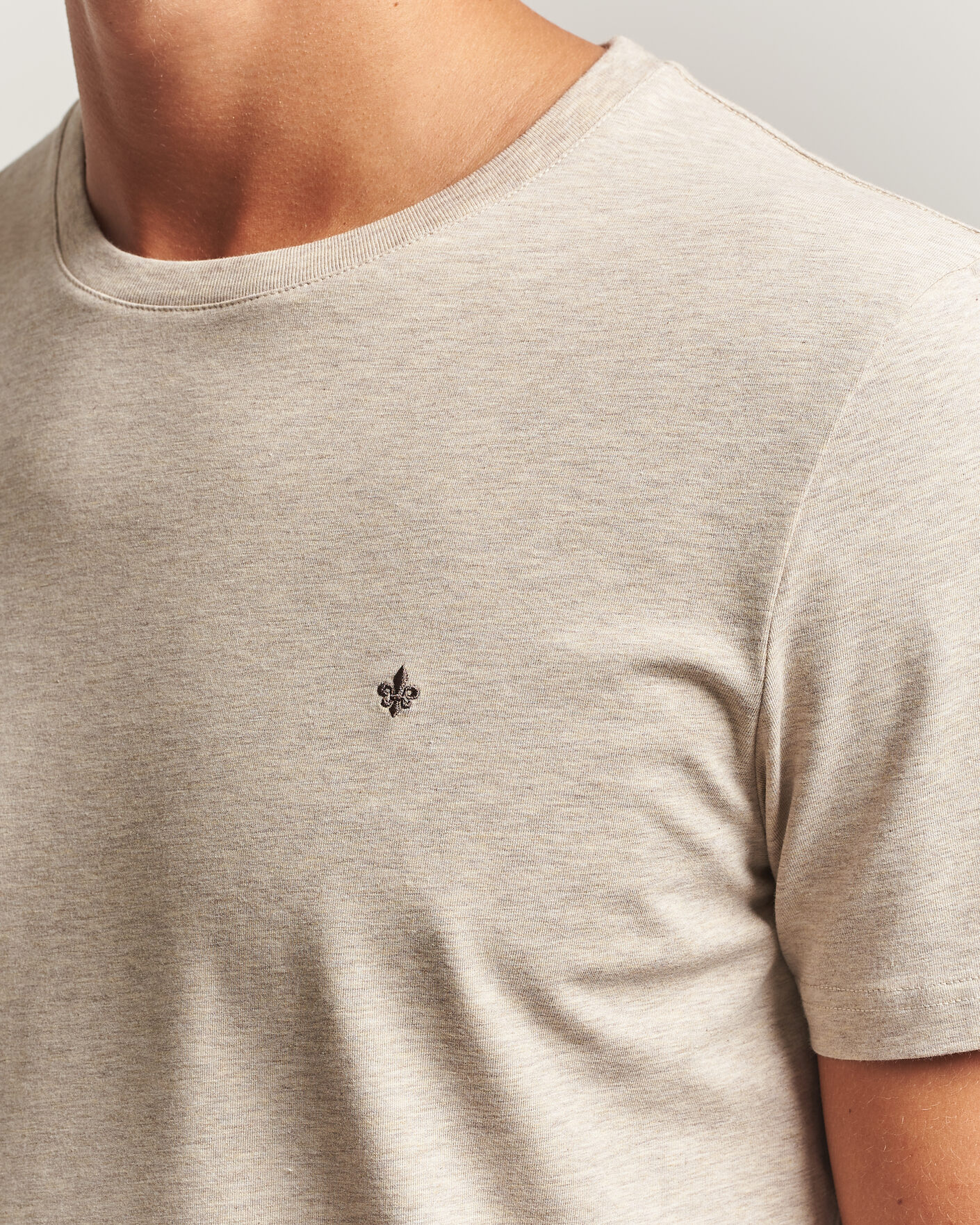 Herre | T-Shirts | Morris | James Crew Neck T-Shirt Khaki