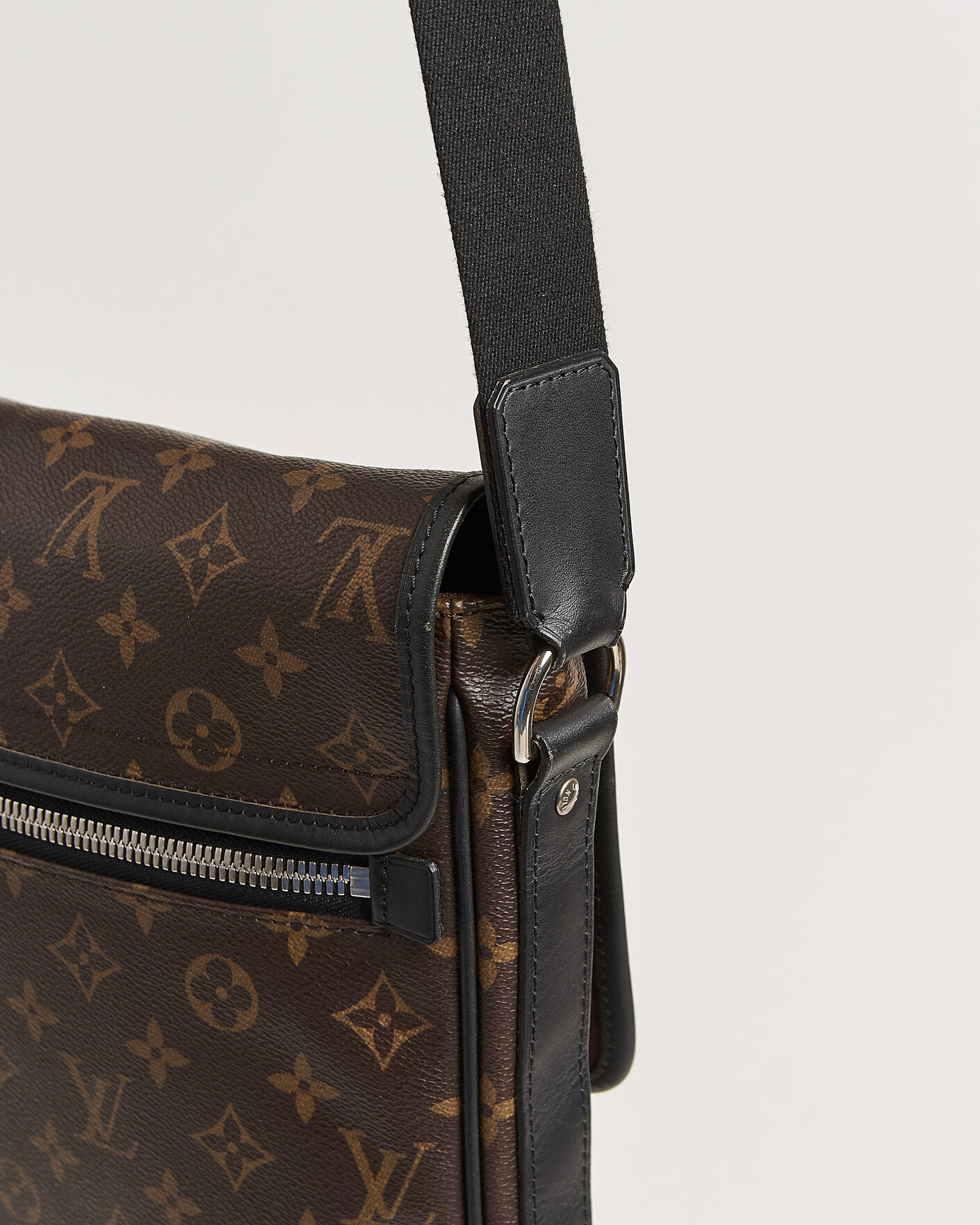 Herre | Pre-Owned & Vintage Bags | Louis Vuitton Pre-Owned | Messenger Bag Monogram Macassar