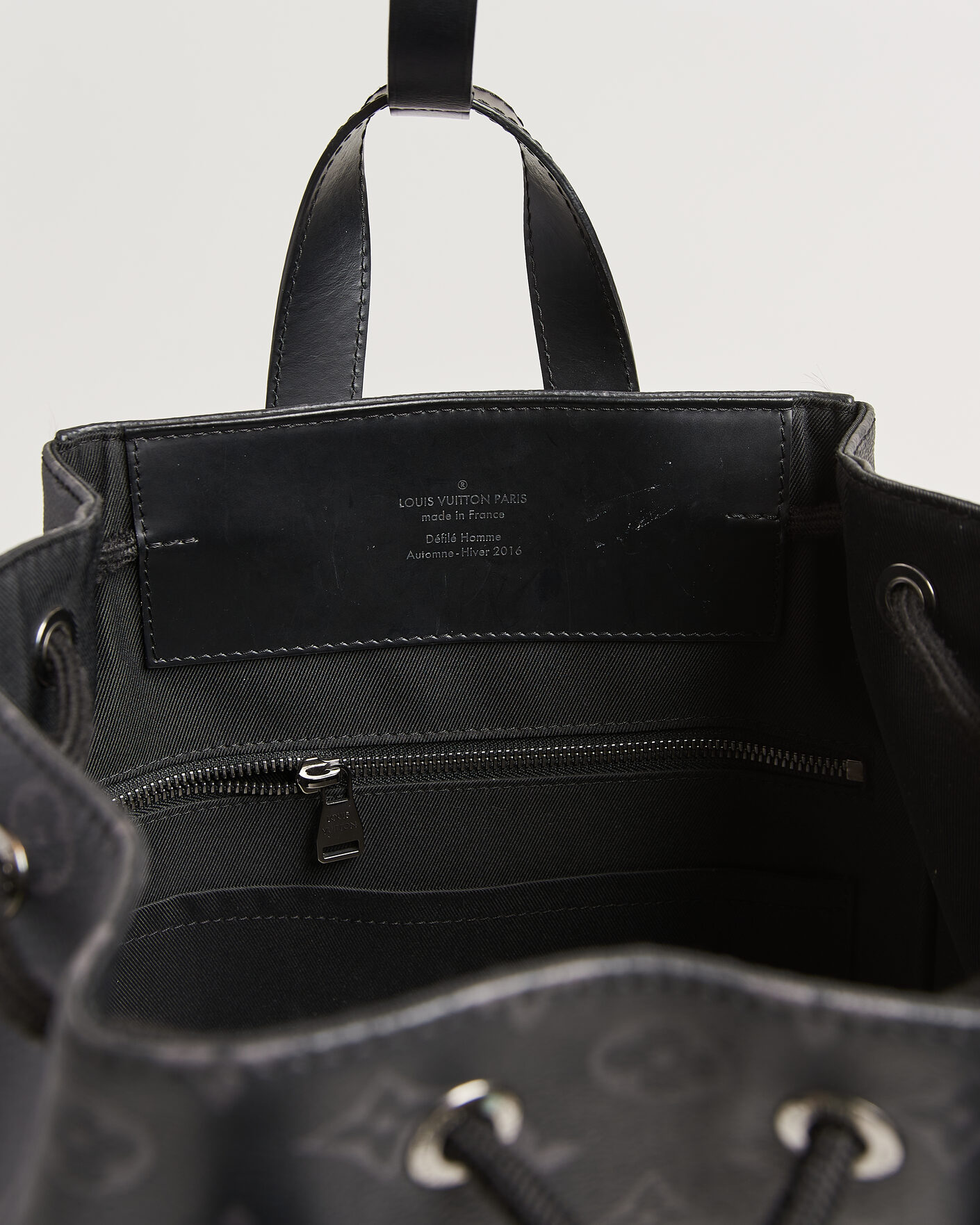 Herre | Pre-Owned & Vintage Bags | Louis Vuitton Pre-Owned | Explorer Backpack Monogram Eclipse