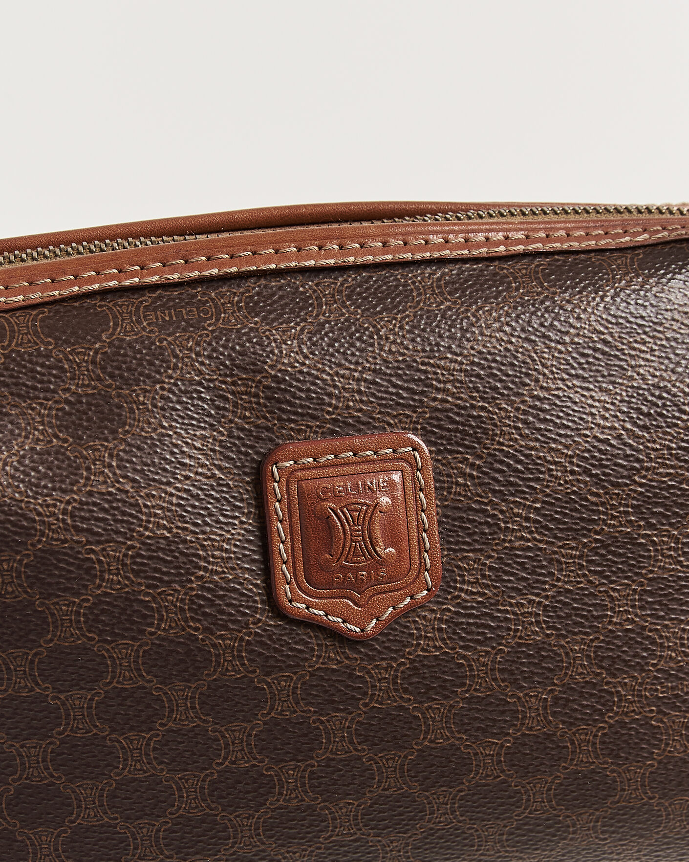 Herre | Pre-Owned & Vintage Bags | Celine Pre-Owned | Macadame Pouch Bag Monogram