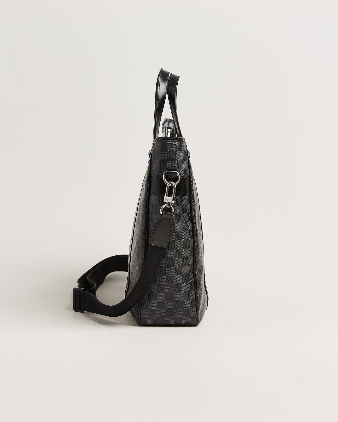 Herre | Pre-Owned & Vintage Bags | Louis Vuitton Pre-Owned | Tadao Tote Bag Damier Graphite