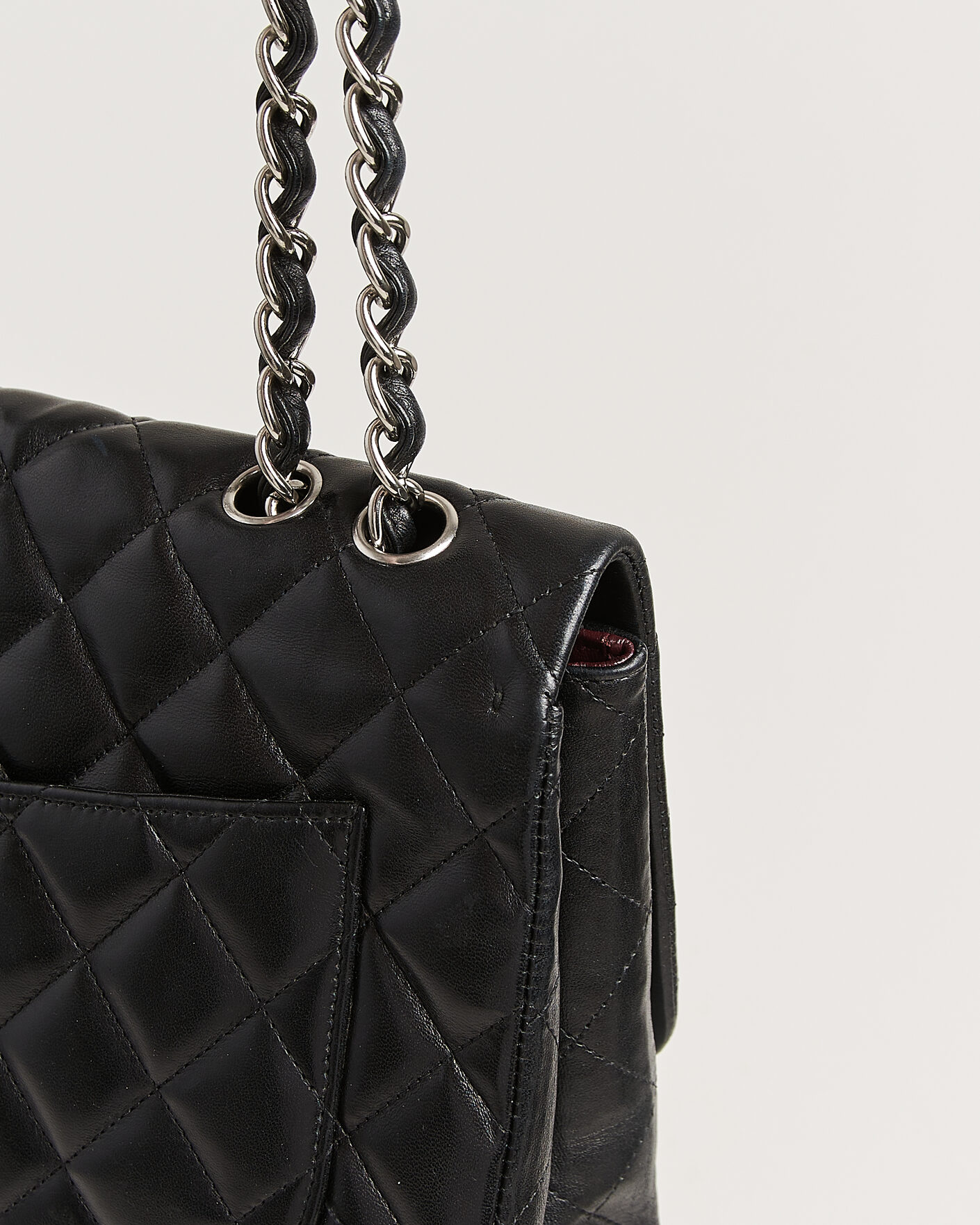 Herre | Pre-Owned & Vintage Bags | Chanel Pre-Owned | Classic Jumbo Single Flap Bag Lambskin Black