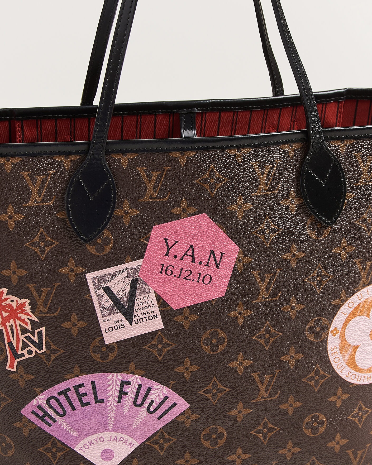 Herre | Pre-Owned & Vintage Bags | Louis Vuitton Pre-Owned | Neverfull MM World Tour Japan Monogram