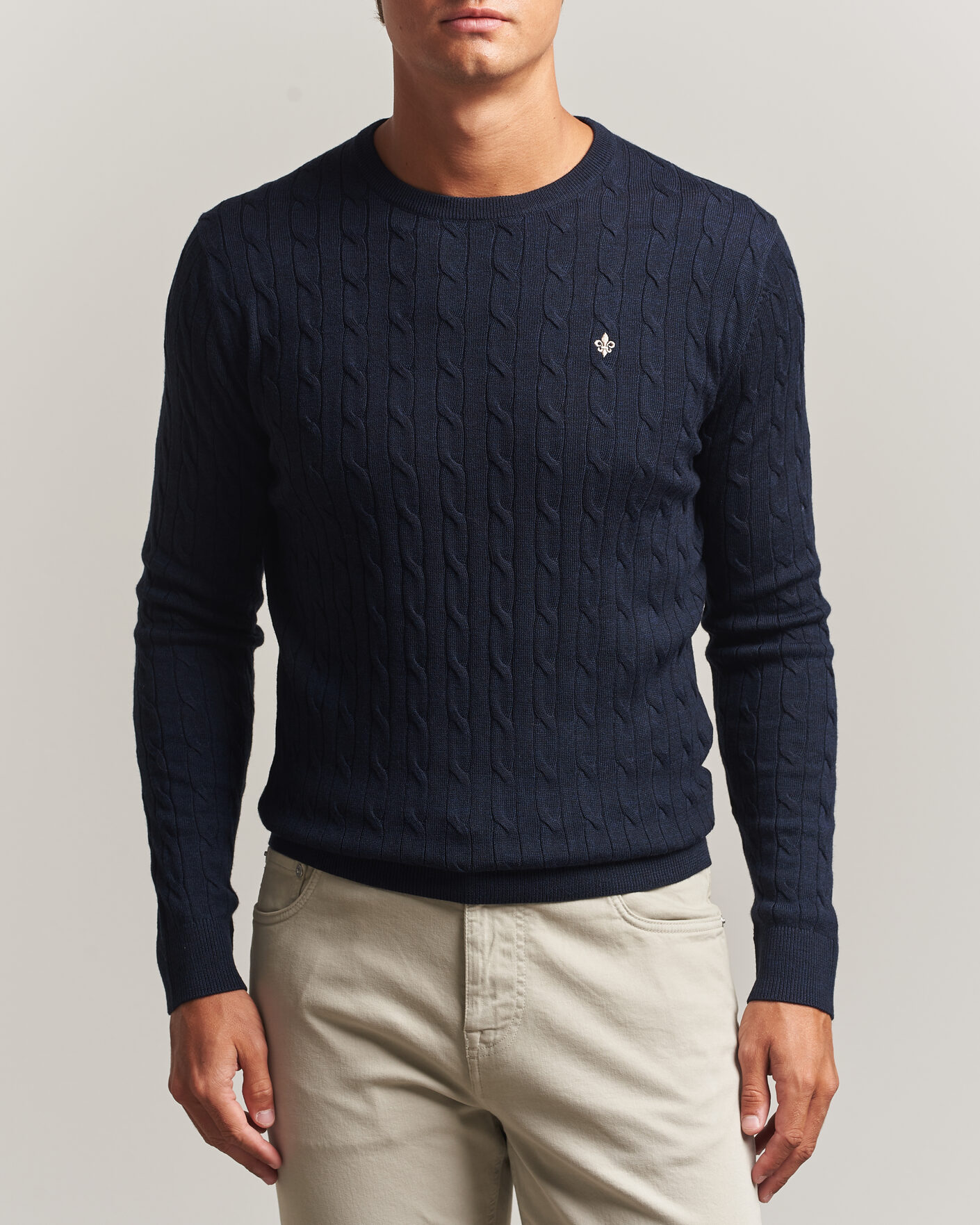Herre | Gensere | Morris | Merino Cable O-Neck Navy