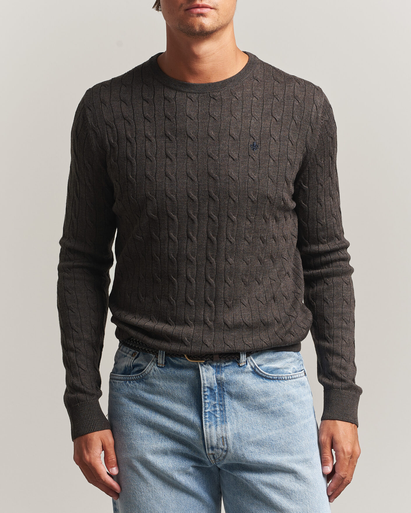 Herre | Gensere | Morris | Merino Cable O-Neck Brown