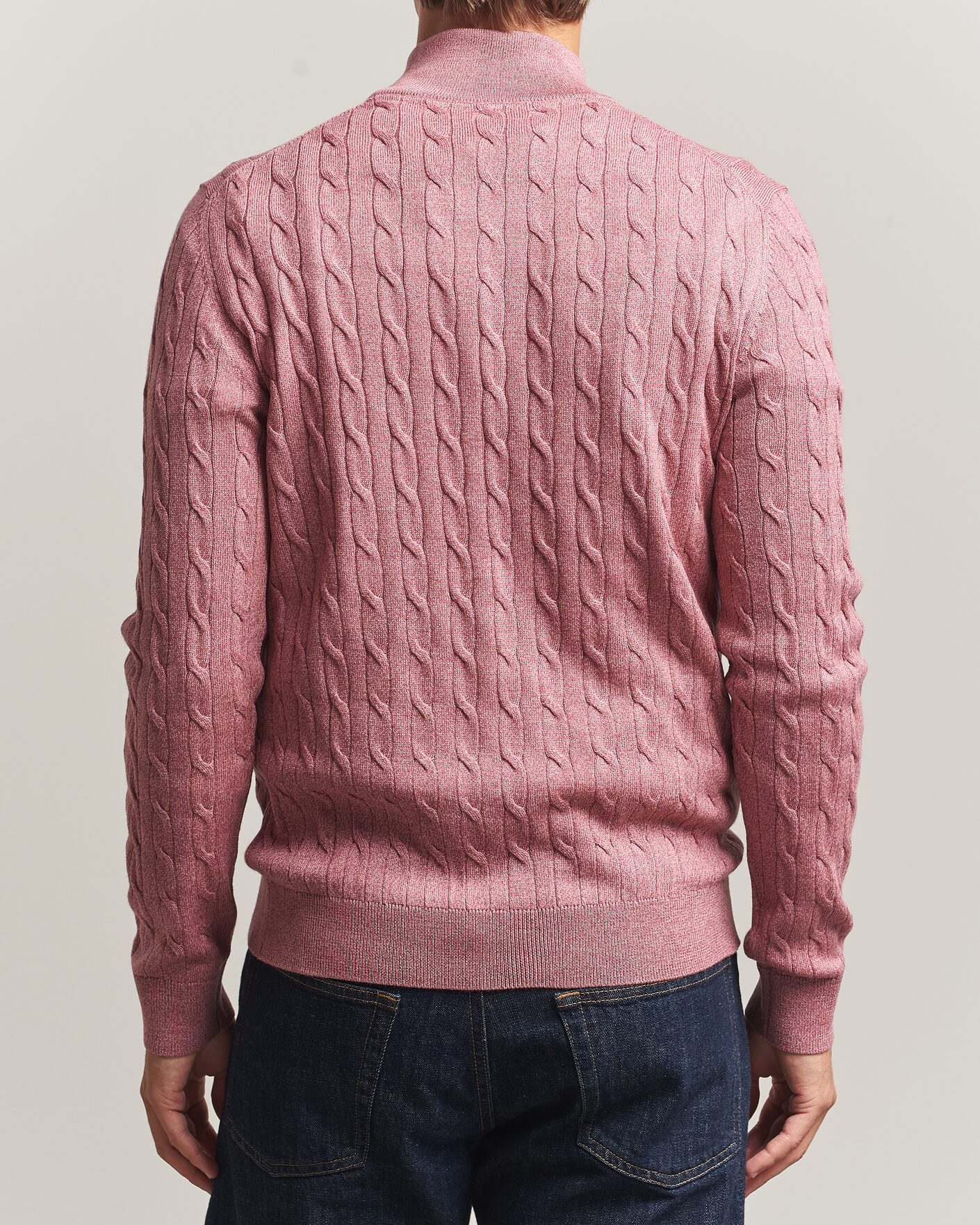 Herre | Gensere | Morris | Merino Cable Half Zip Cerise