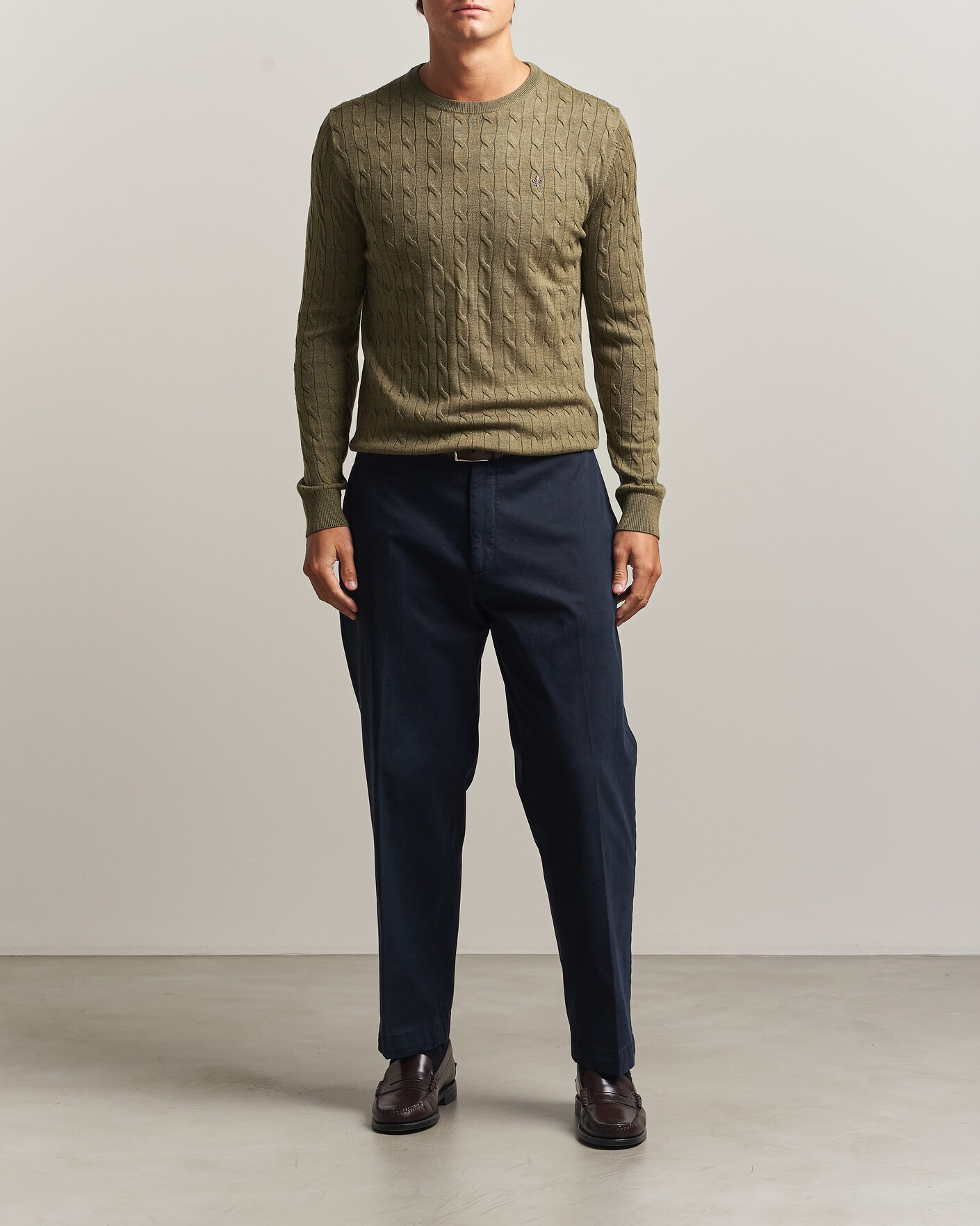 Herre | Gensere | Morris | Merino Cable O-Neck Olive