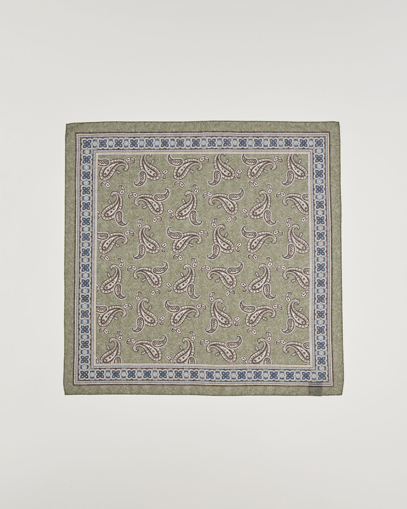 Herre | Scarves | Amanda Christensen | Cotton Voile Printed Paisley Bandana Green