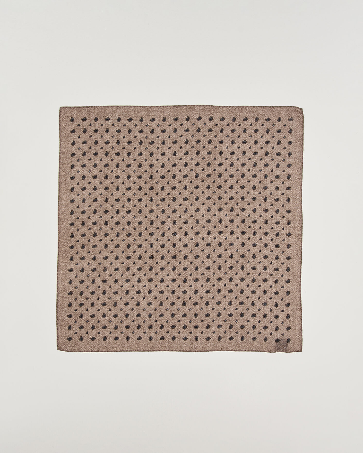 Herre | Scarves | Amanda Christensen | Wool Printed Paisley Bandana Beige