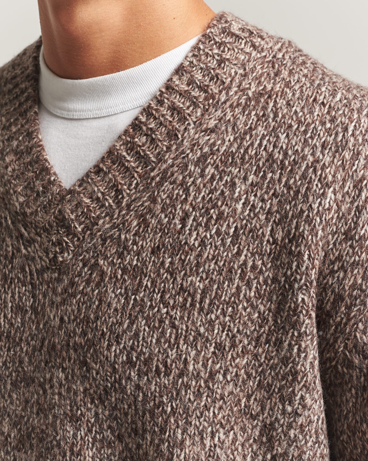 Herre | Gensere | NN07 | Flint Wool Knitted V-Neck Deep Truffle
