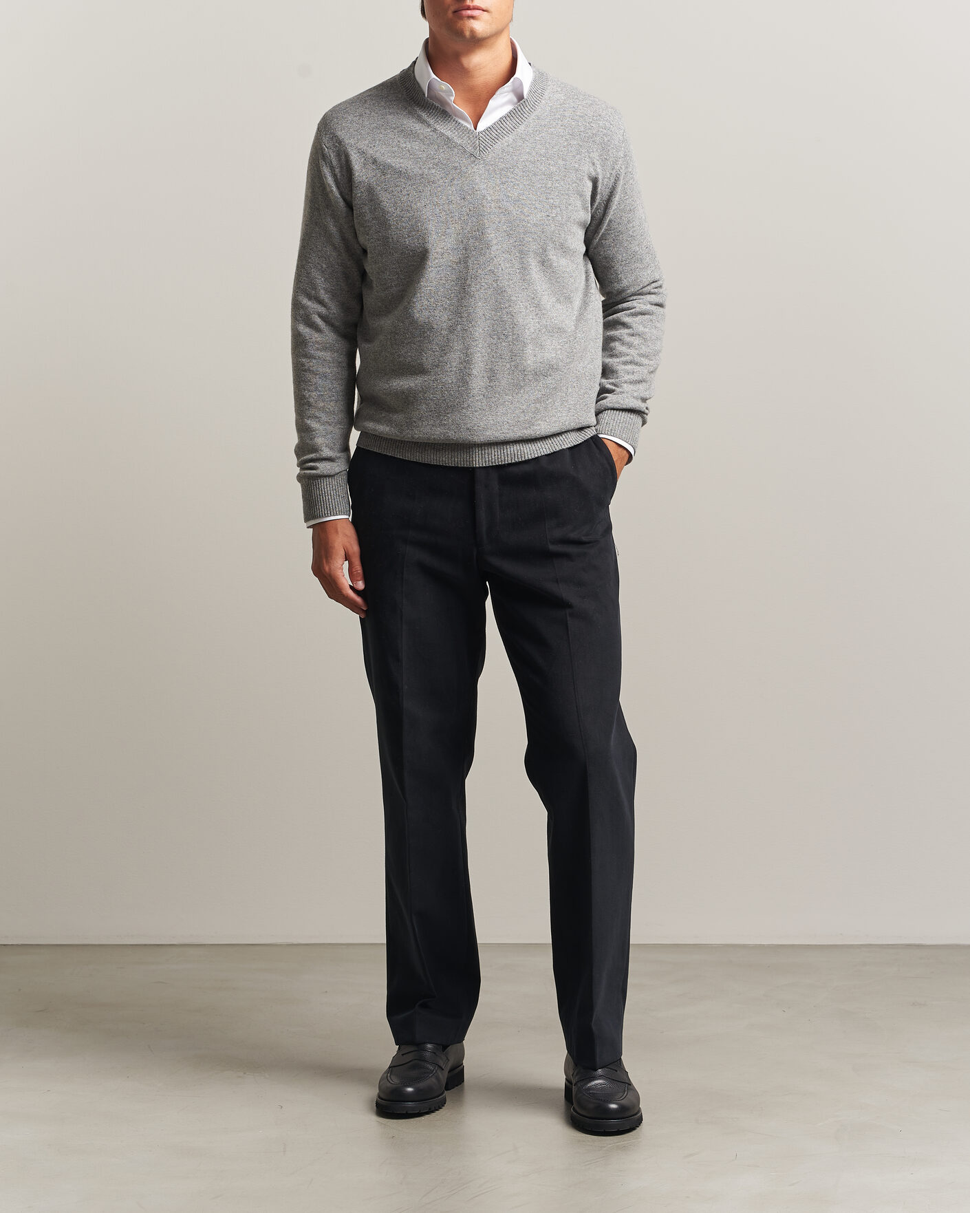 Herre | Gensere | Oscar Jacobson | Gregor Wool/Cashmere V-Neck Grey Melange