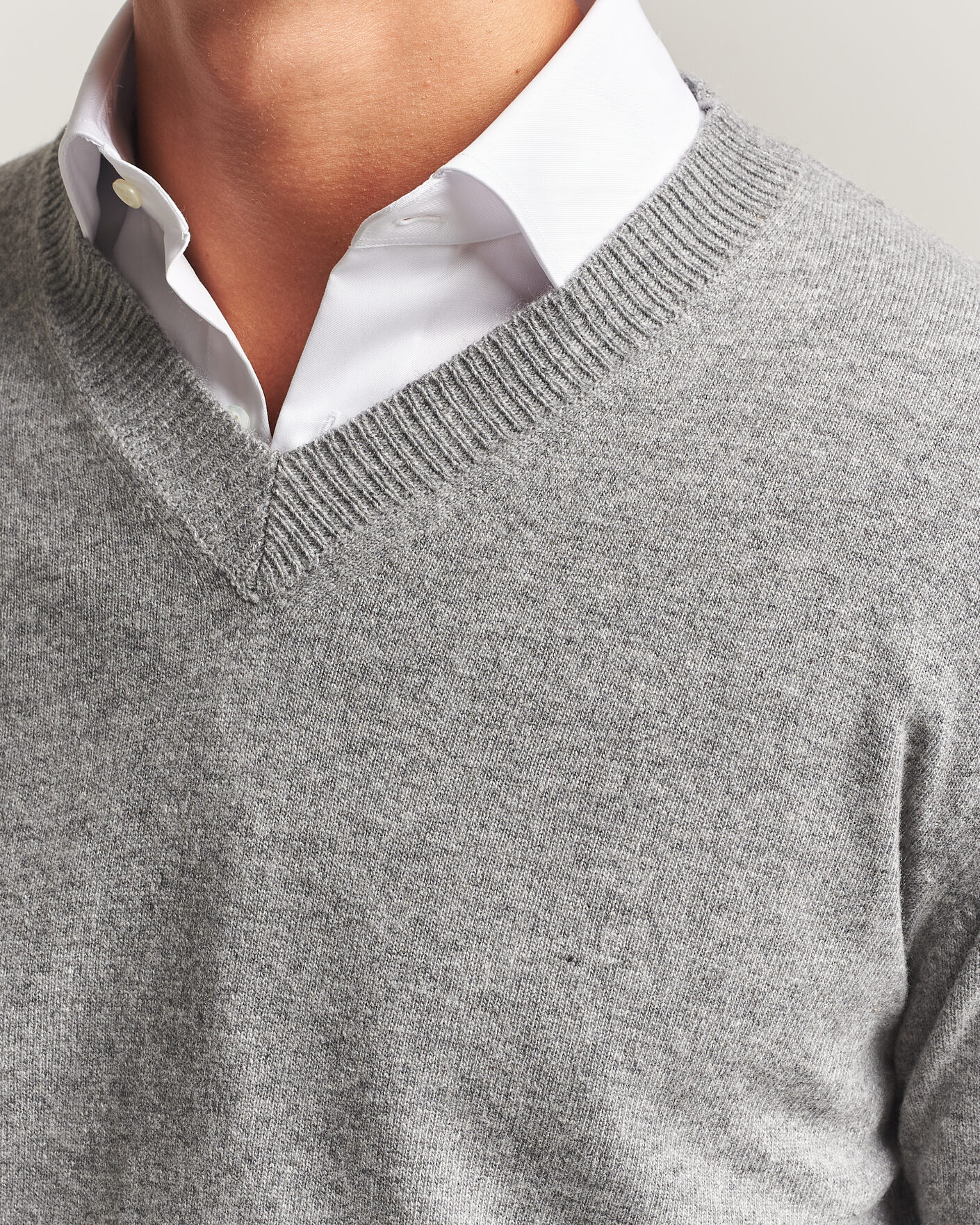 Herre | Gensere | Oscar Jacobson | Gregor Wool/Cashmere V-Neck Grey Melange