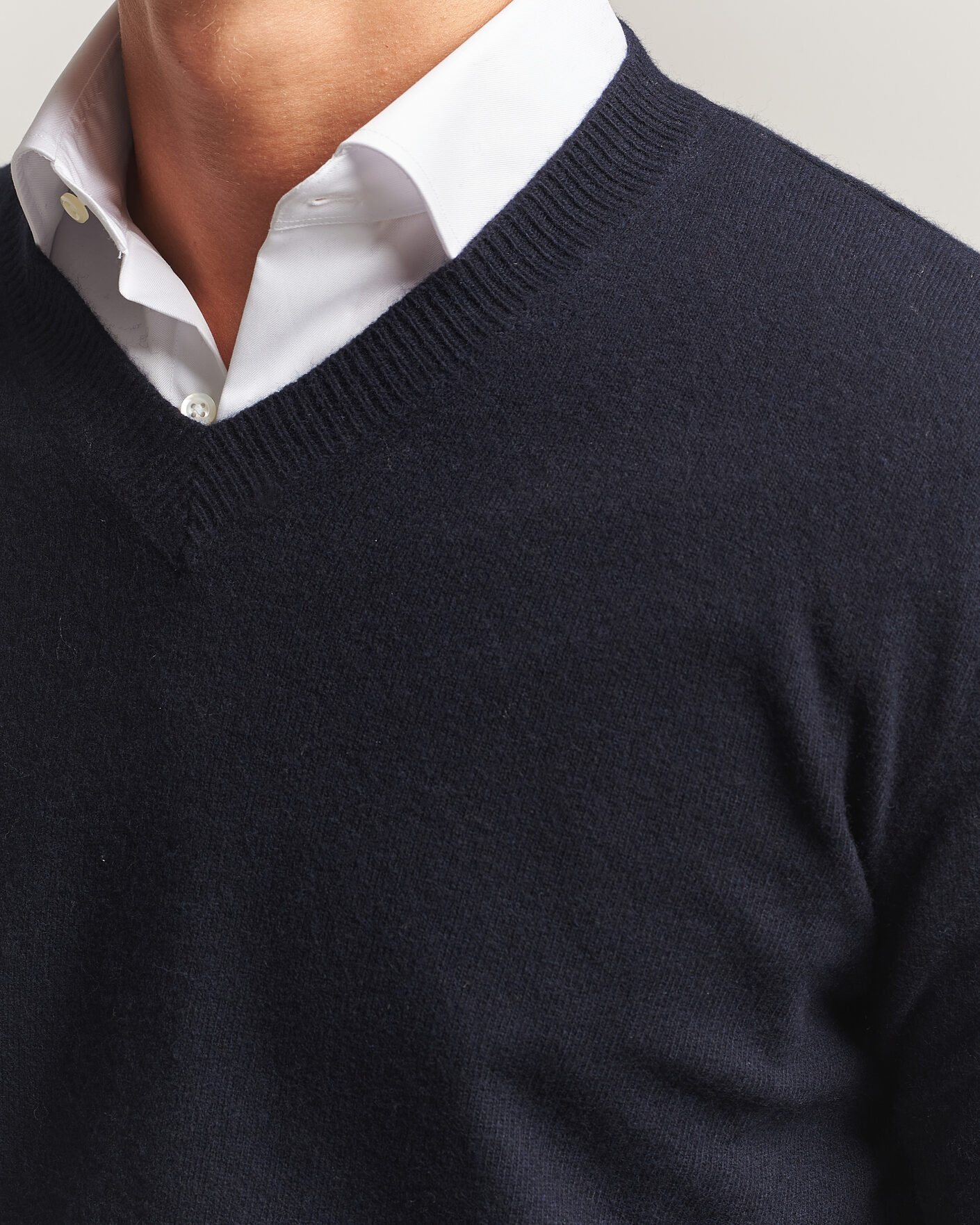 Herre | Gensere | Oscar Jacobson | Gregor Wool/Cashmere V-Neck Navy
