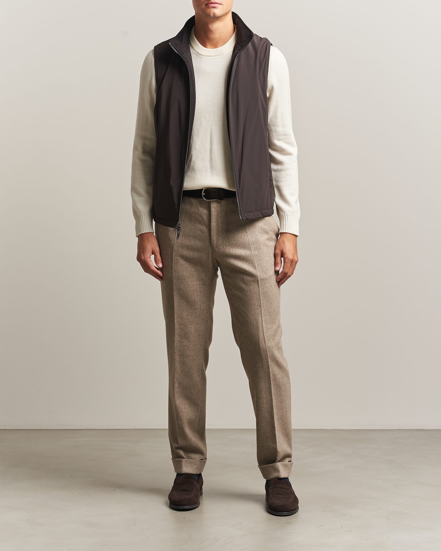 Herre | Vester | Oscar Jacobson | Nylon/Wool Reversible Vest Brown