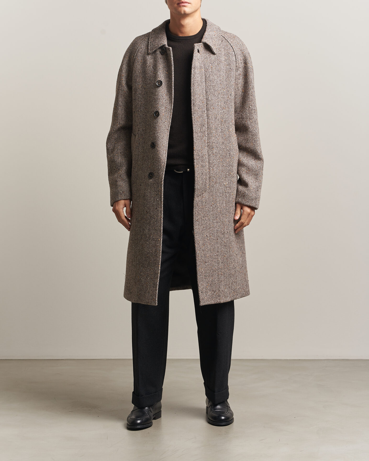 Herre | Jakker | Oscar Jacobson | Raglan Herringbone Wool Coat Beige