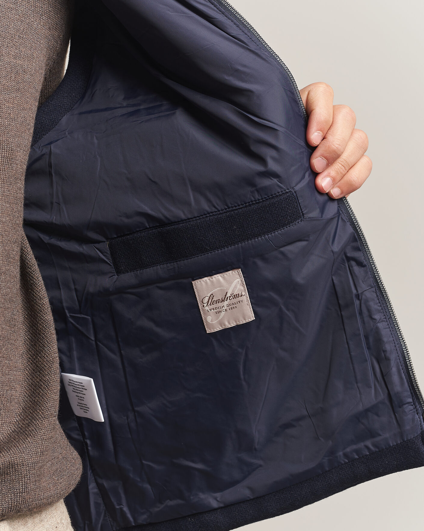 Herre | Vester | Stenströms | Wool Alcantara Detail Light Padded Vest Navy