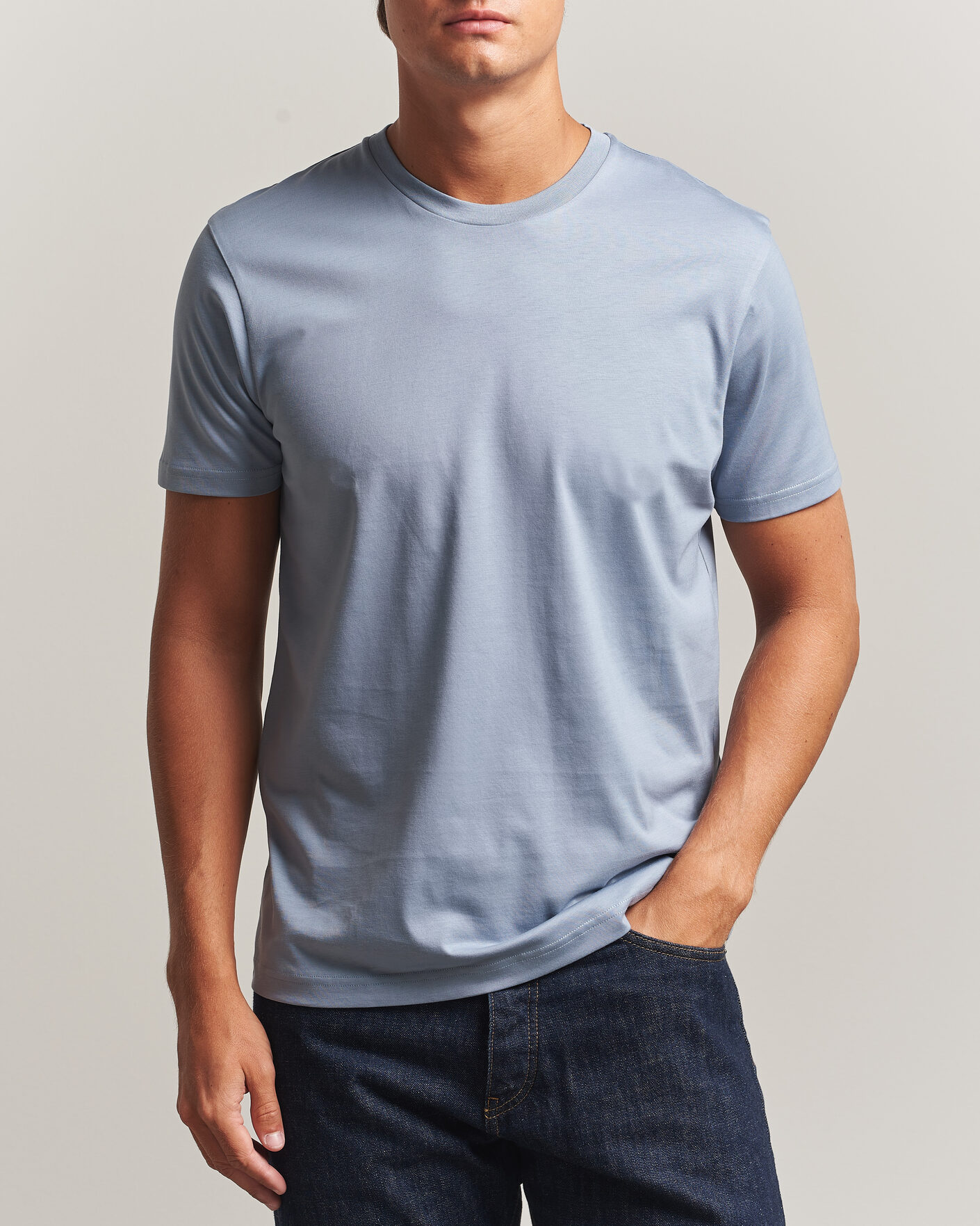 Herre | T-Shirts | Sunspel | Riviera Midweight T-Shirt Powder Blue
