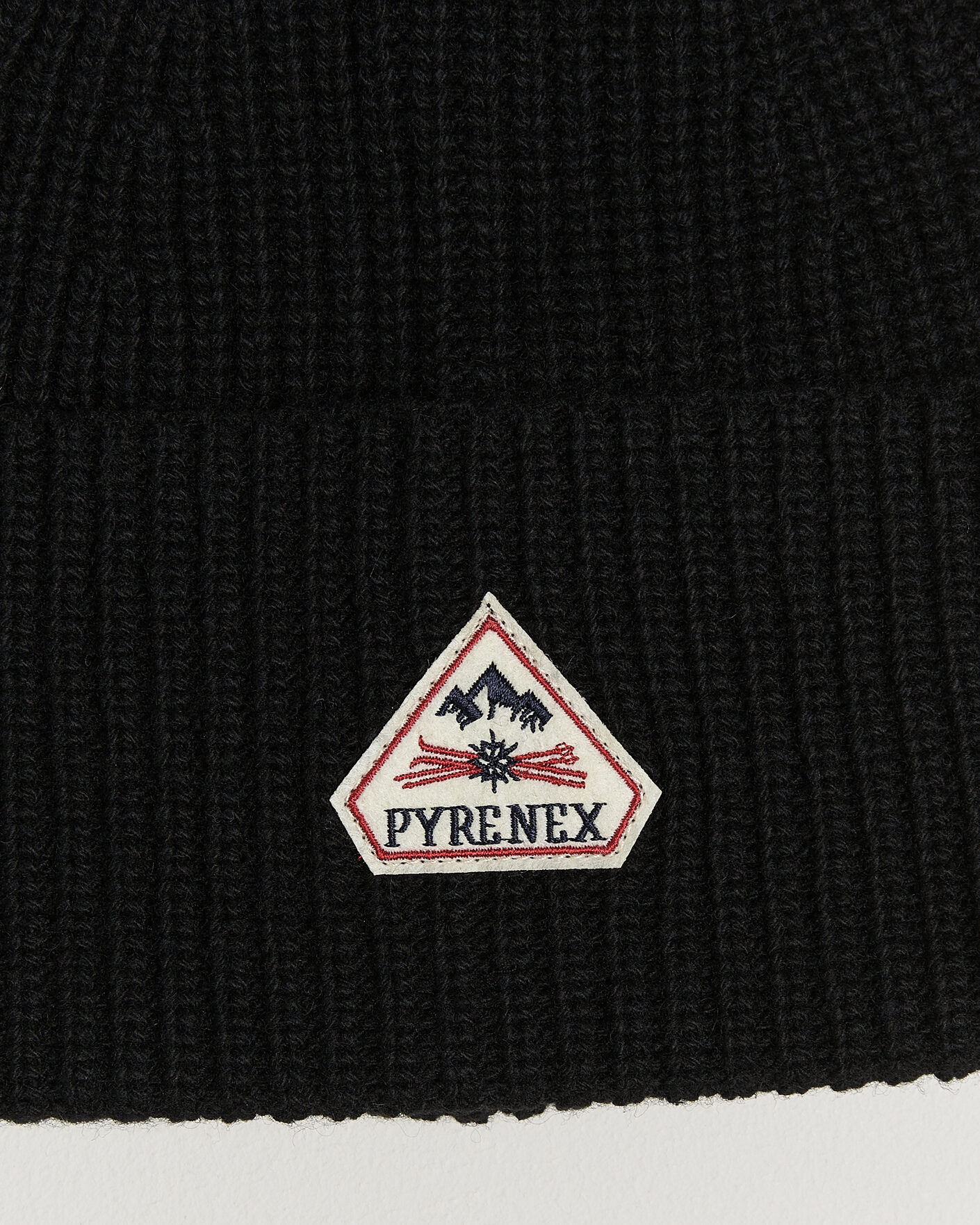 Herre | Luer | Pyrenex | Gomma Hat Black