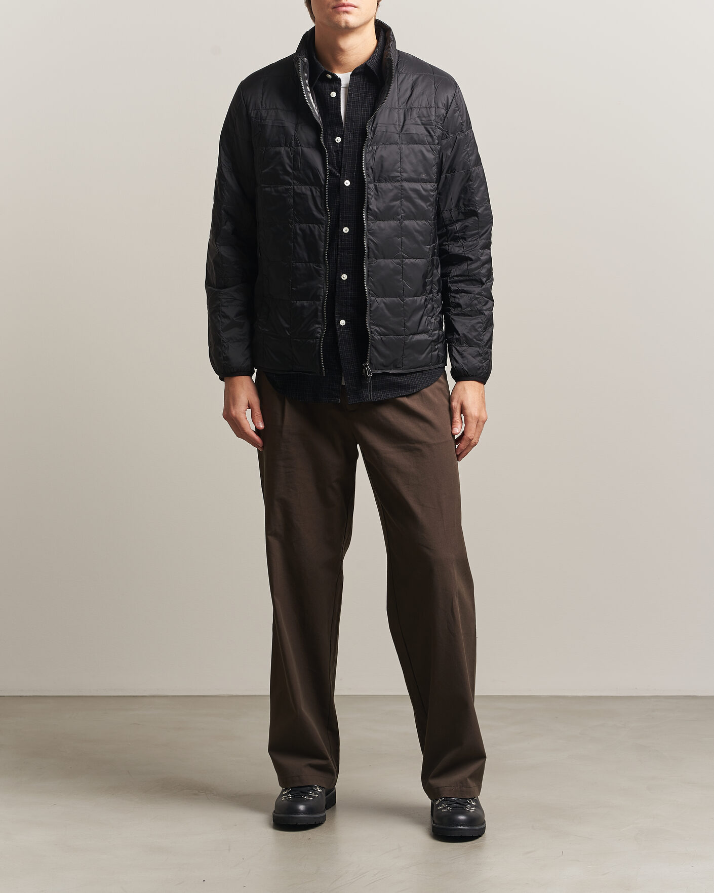 Herre | Jakker | TAION | High Neck Full Zip Lightweight Down Jacket Black