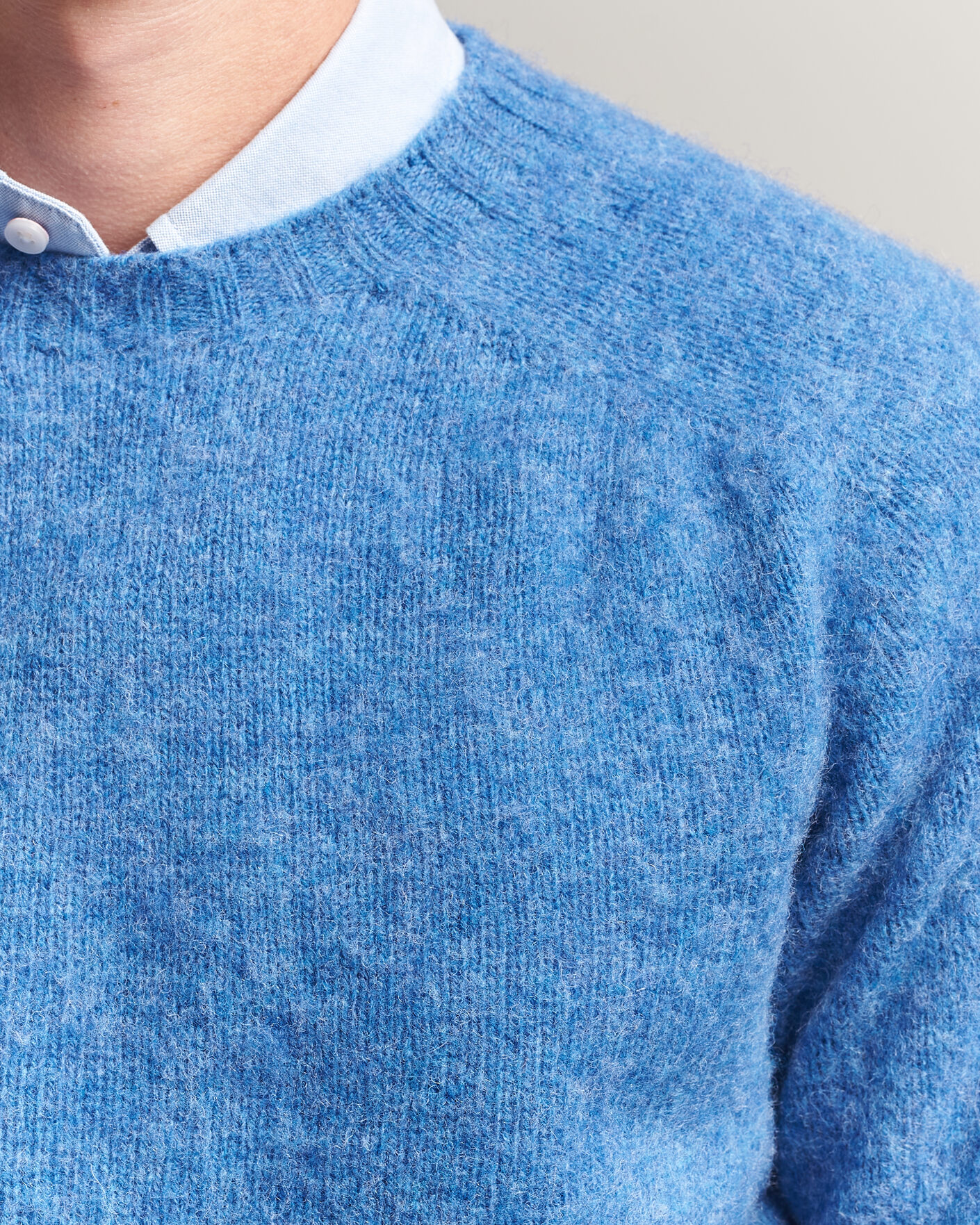 Herre | Gensere | Harley Of Scotland | Brushed Supersoft Lambswool Crewneck Cobalt