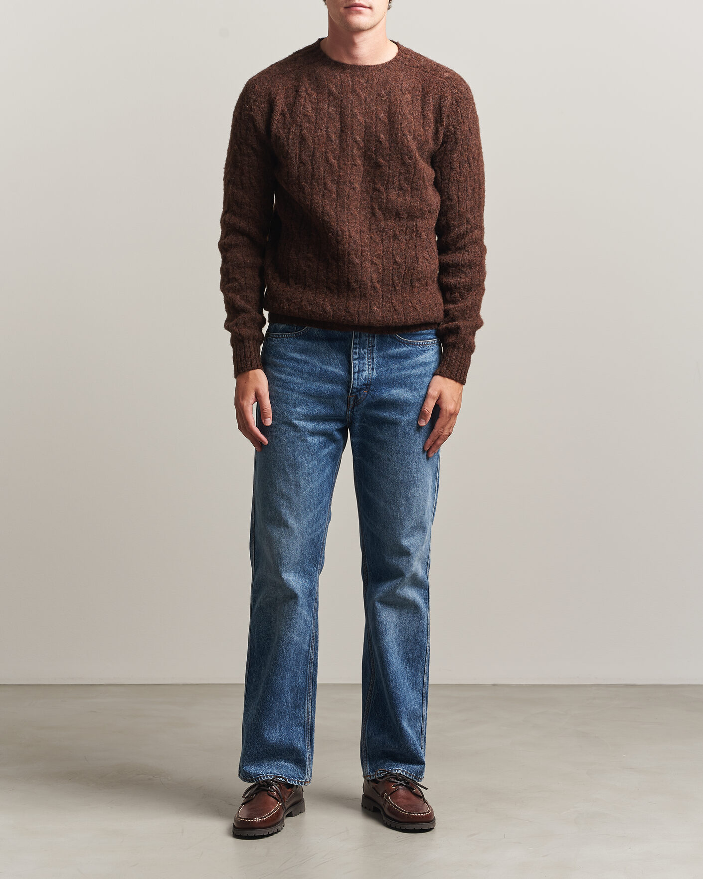 Herre | Gensere | Harley Of Scotland | Brushed Supersoft Lambswool Cable Marron