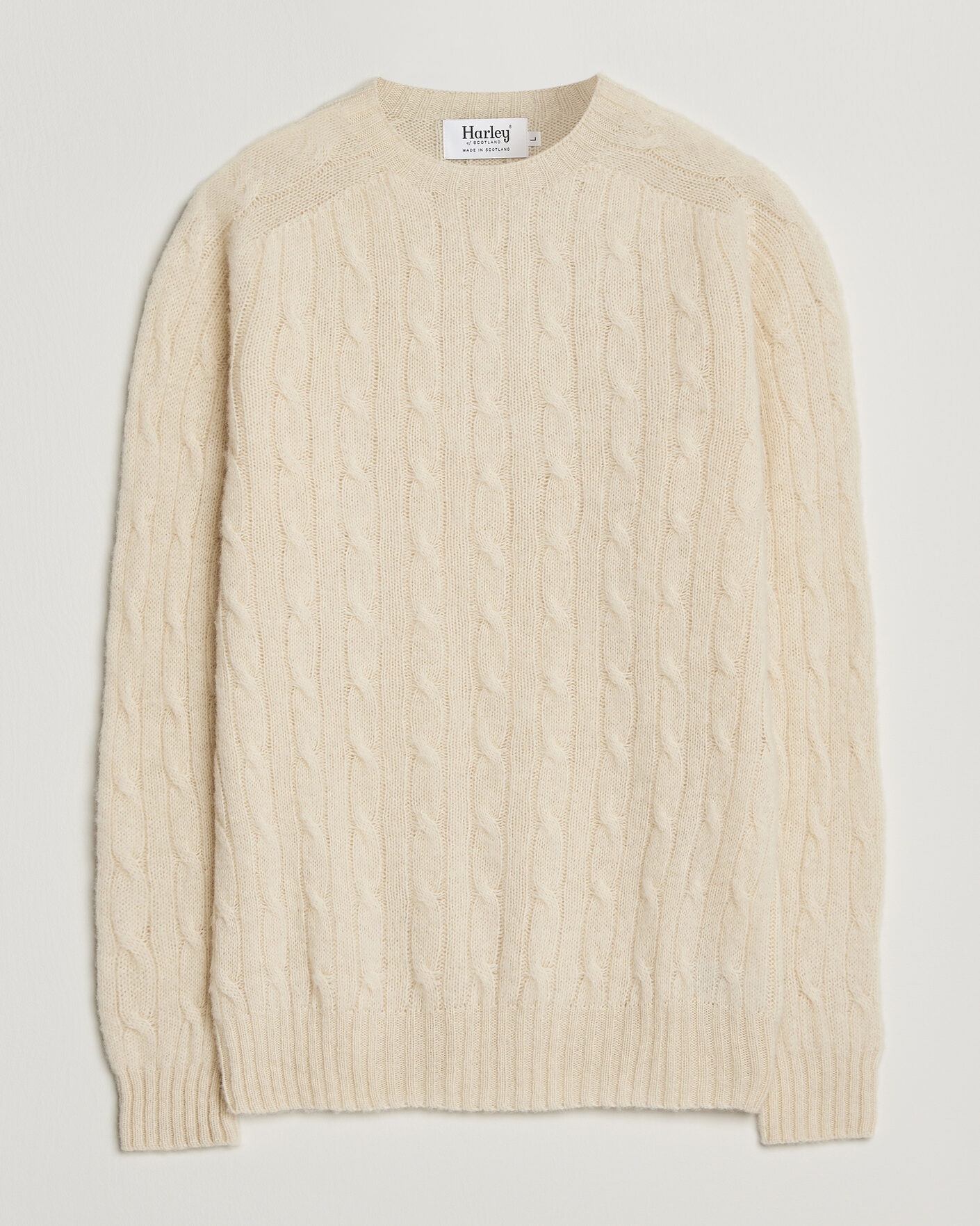 Herre | Gensere | Harley Of Scotland | Brushed Supersoft Lambswool Cable Vanilla