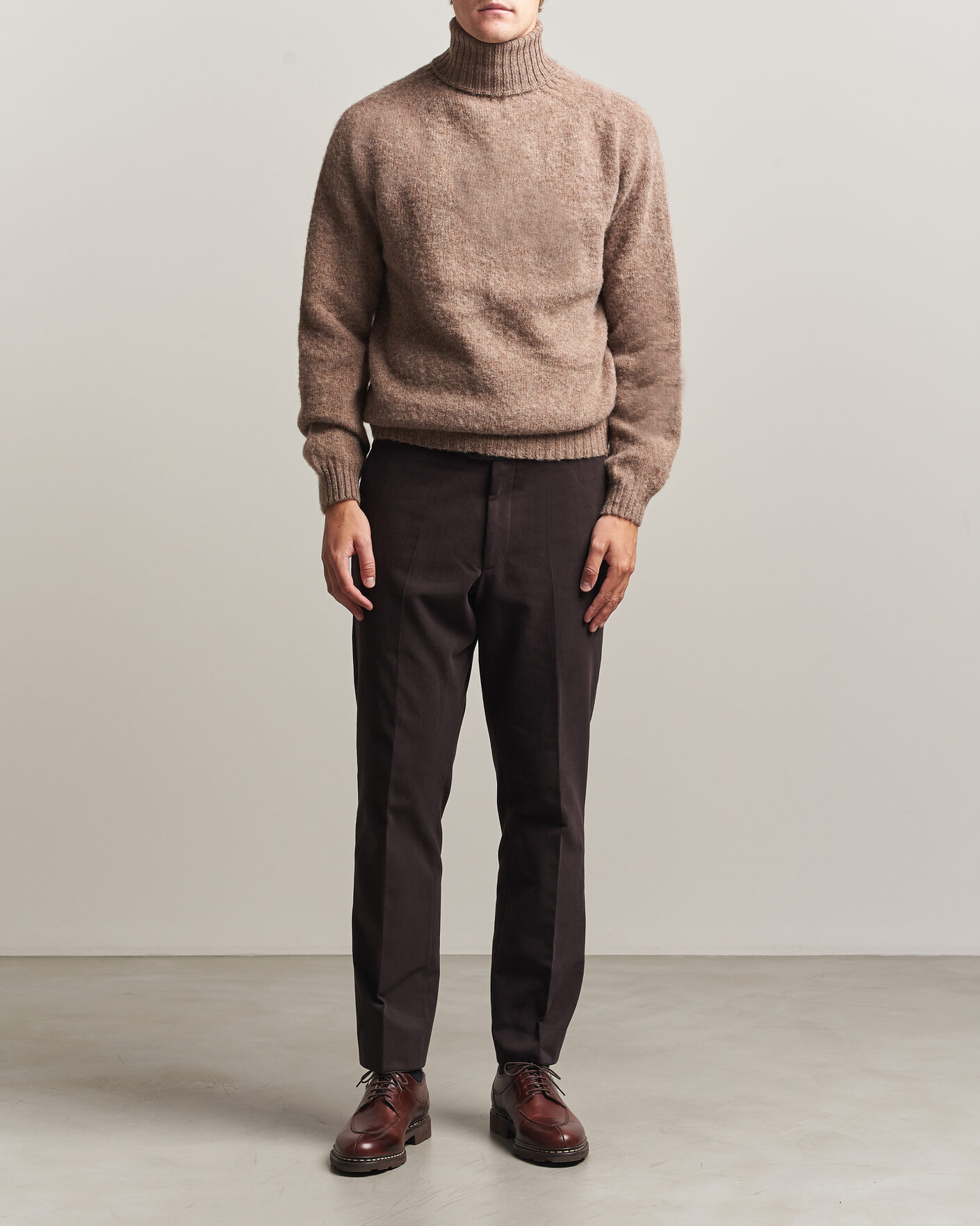 Herre | Gensere | Harley Of Scotland | Brushed Supersoft Lambswool Rollneck Tundra